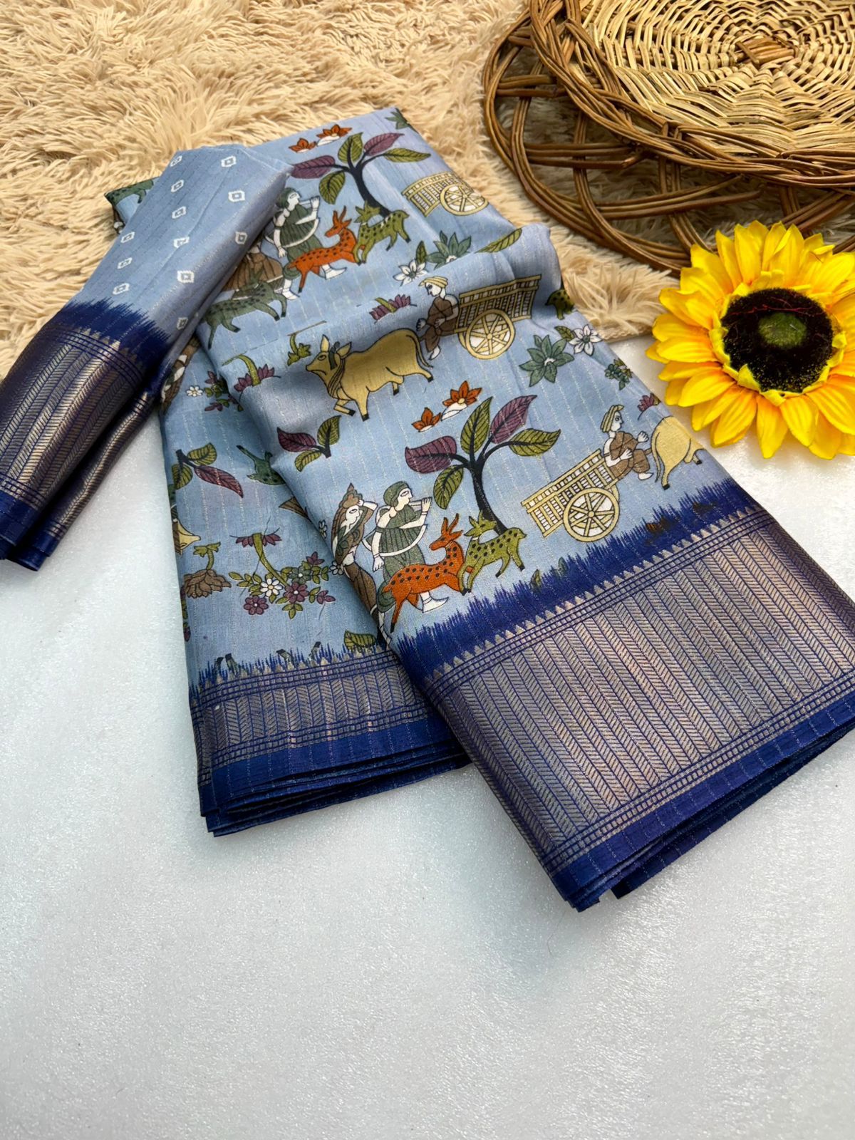 Kayatri New Dola silk with * in all over saree boder same as originall boder saree