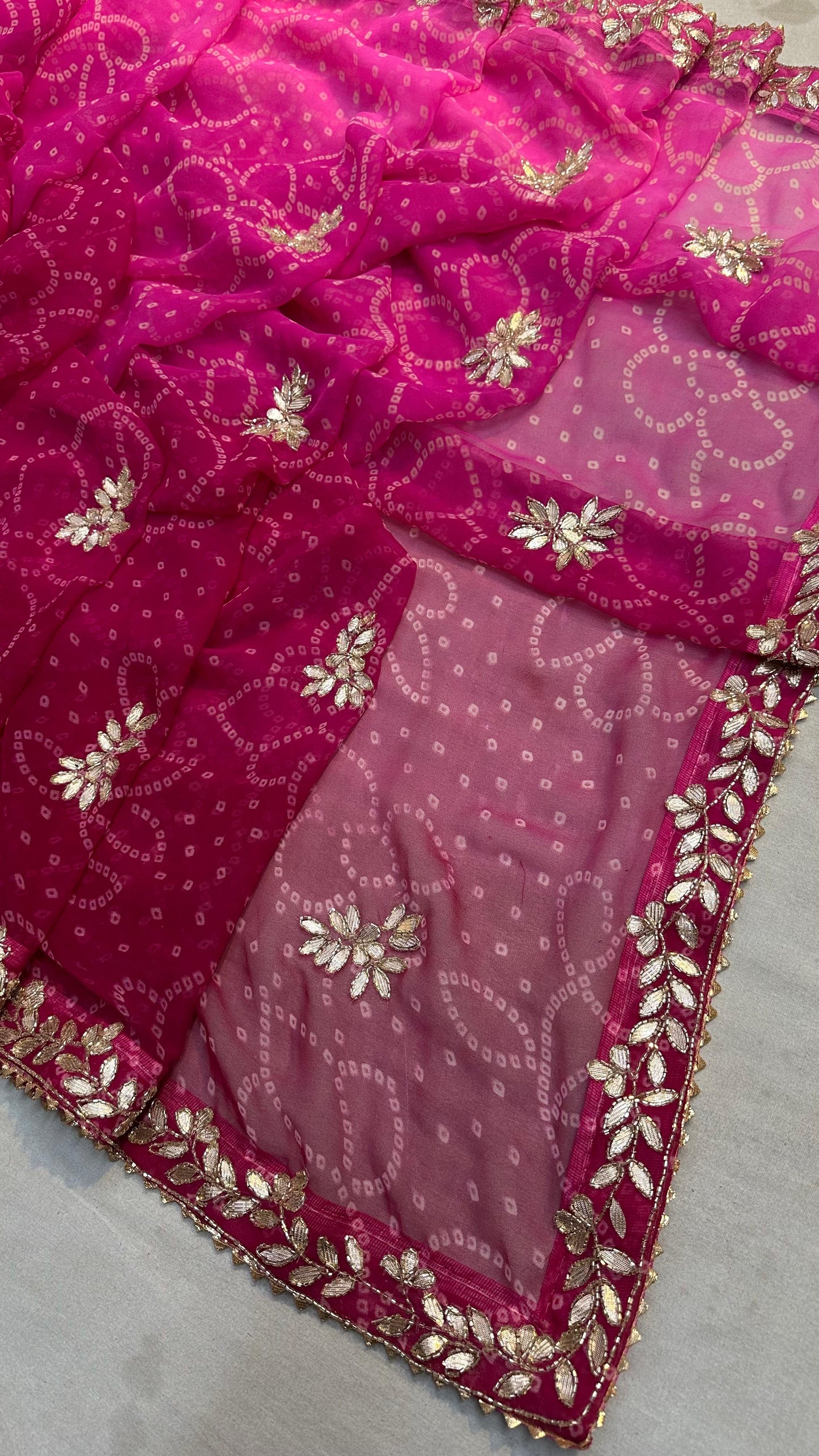 Kayatri New 60 grm jorjet bhandhaj saree with beautiful hand gotta patti work Saree