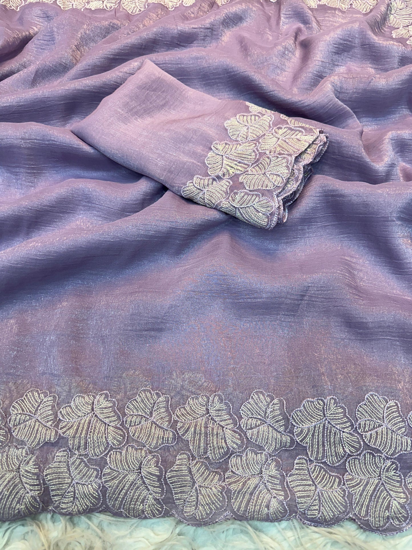 Kayatri New  Soft crunchy  saree with beautiful embroidery white thread work design saree