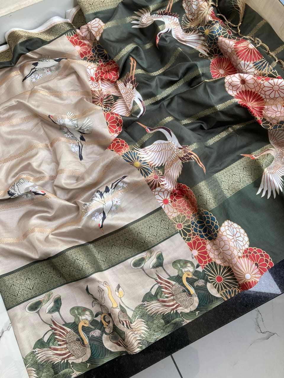 Kayatri New Kora Silk (Rukamani) With Tussle & Fancy Kalamkari Saree