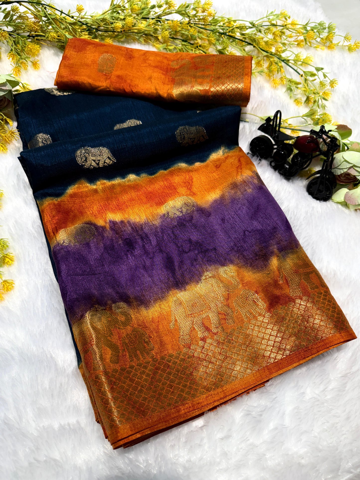 Kayatri New Pure Dola silk with jequrd boder same as originall boder Saree