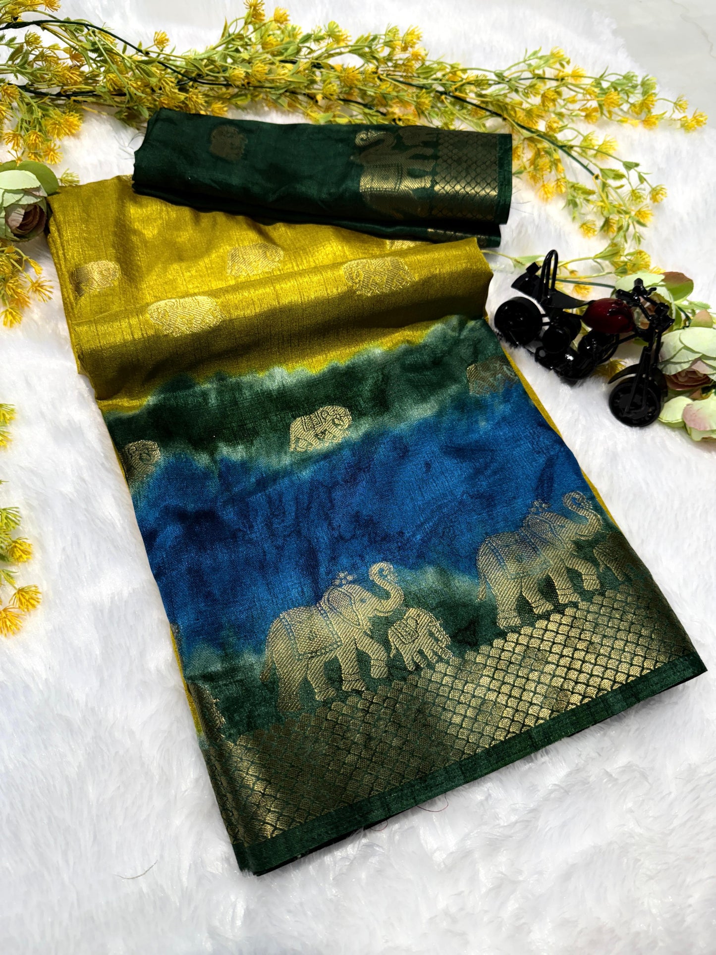 Kayatri New Pure Dola silk with jequrd boder same as originall boder Saree