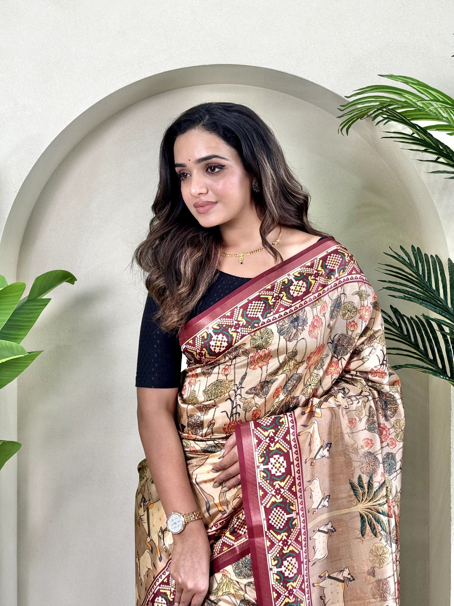 Kayatri New Dola Viscose sarees with Premium viscose zari patta border and beautiful digital print all over the saree