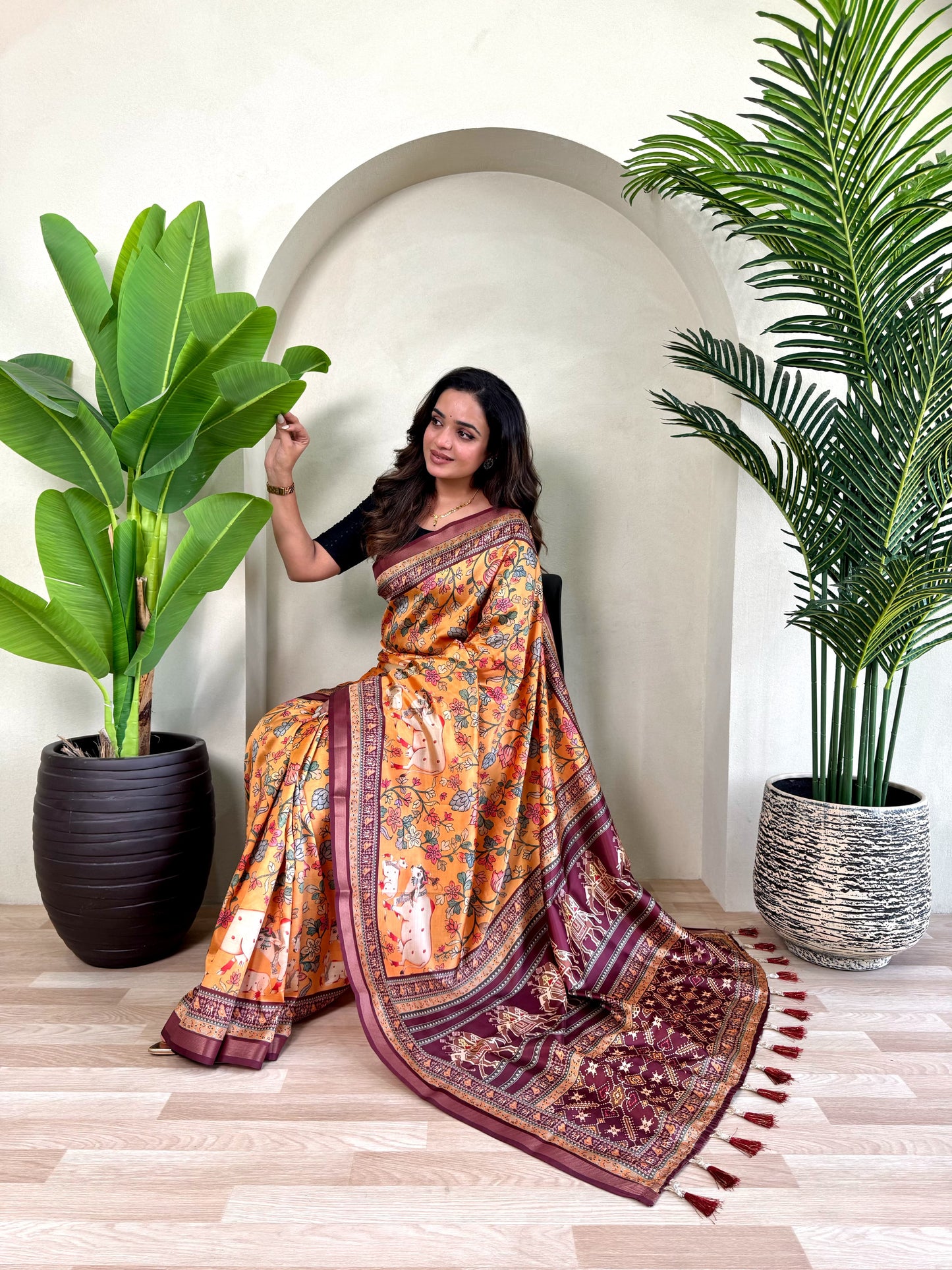 Kayatri New Dola Viscose sarees with Premium viscose zari patta border and beautiful digital print all over the saree