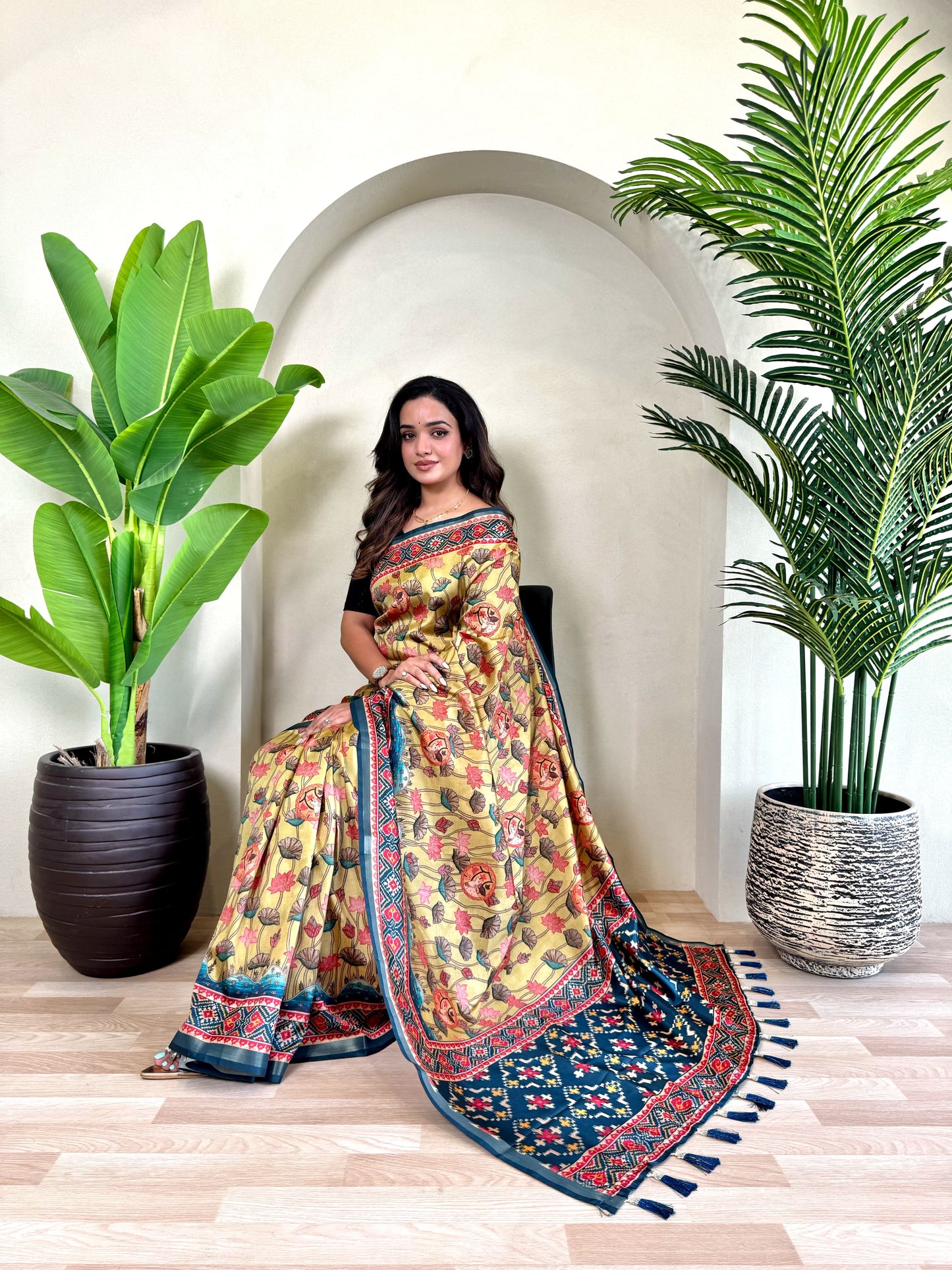 Kayatri New Dola Viscose sarees with Premium viscose zari patta border and beautiful digital print all over the saree