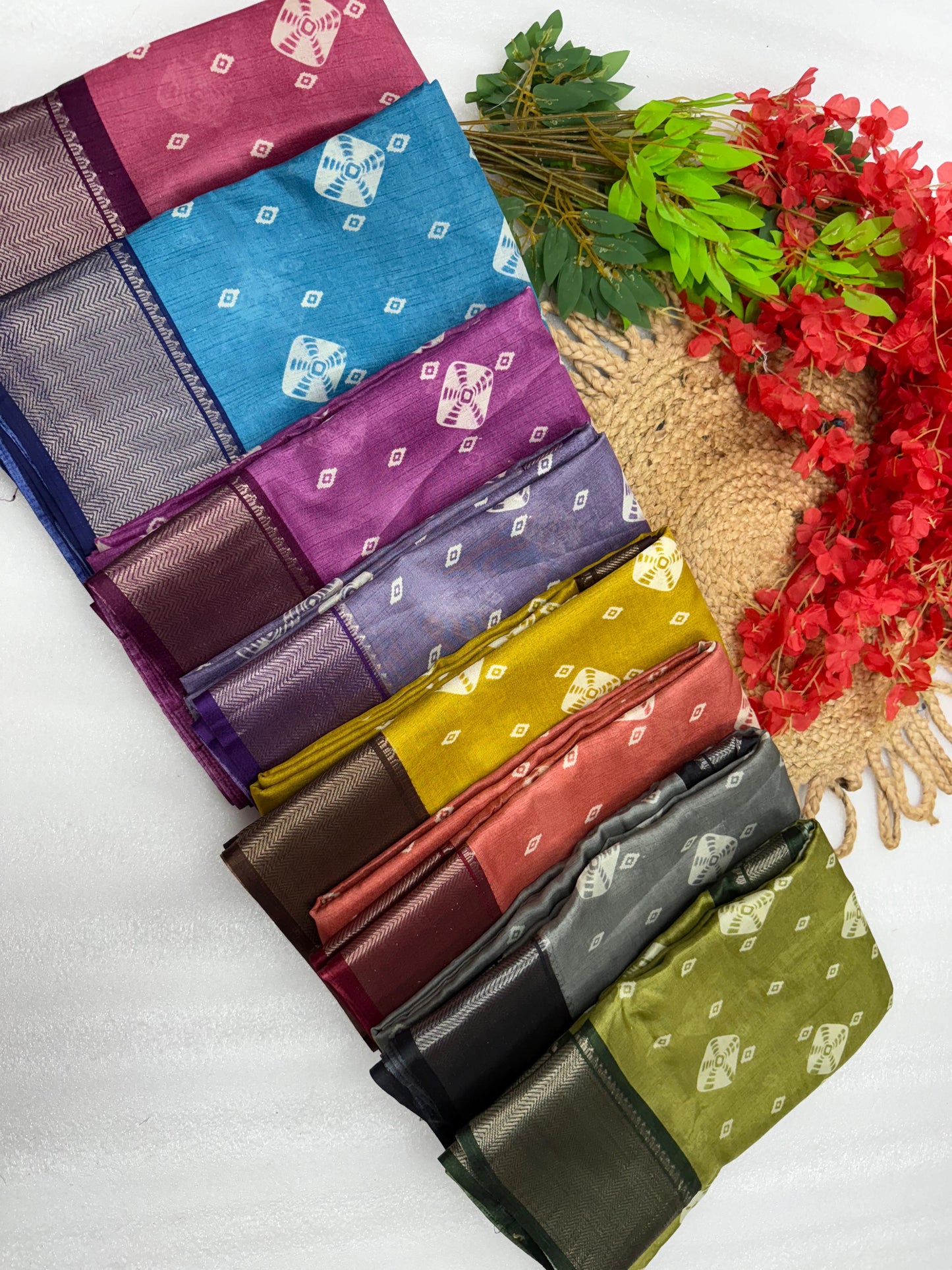 Kayatri New Pure Dola silk with in all over saree boder same as originall boder saree