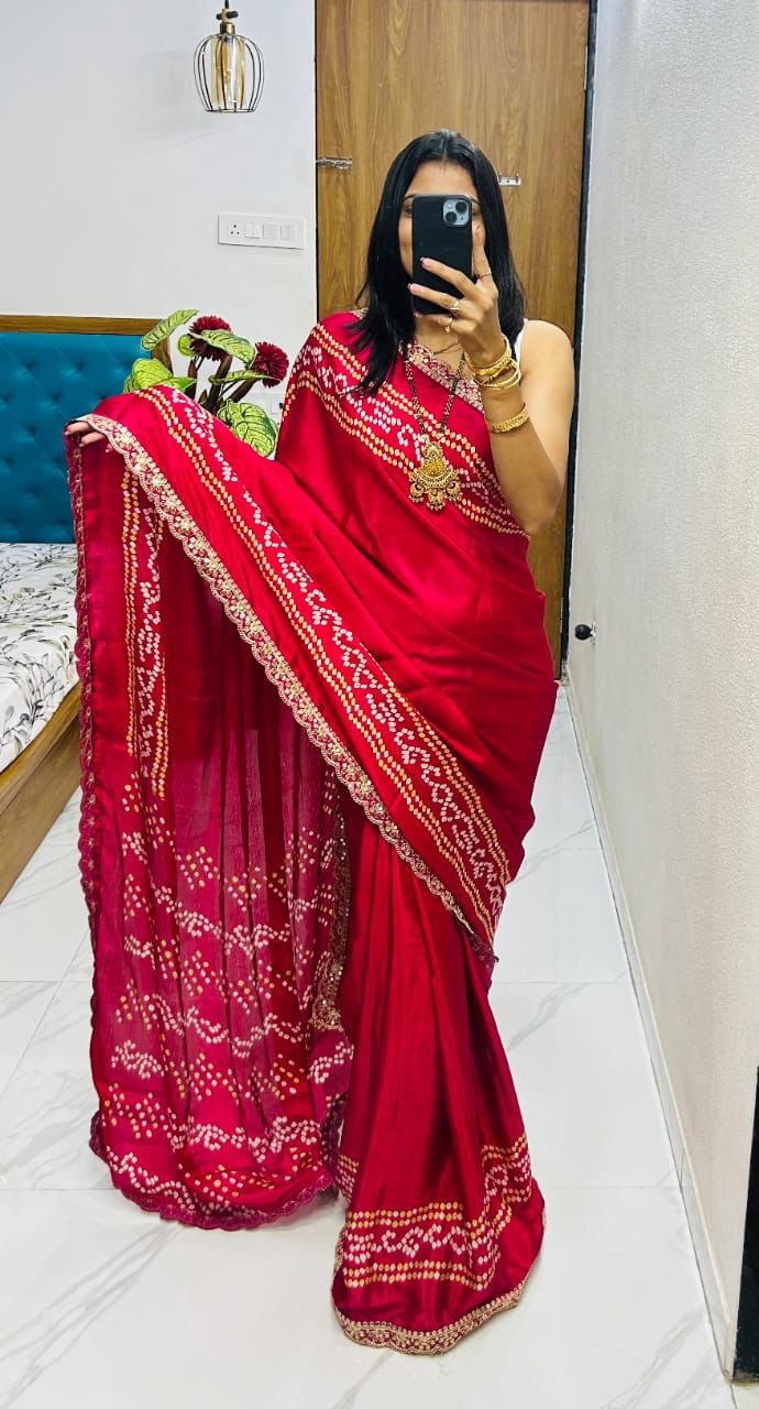 Kayatri New Super hit flower desire silk Gargi tipe  With super hit lace work boder Saree
