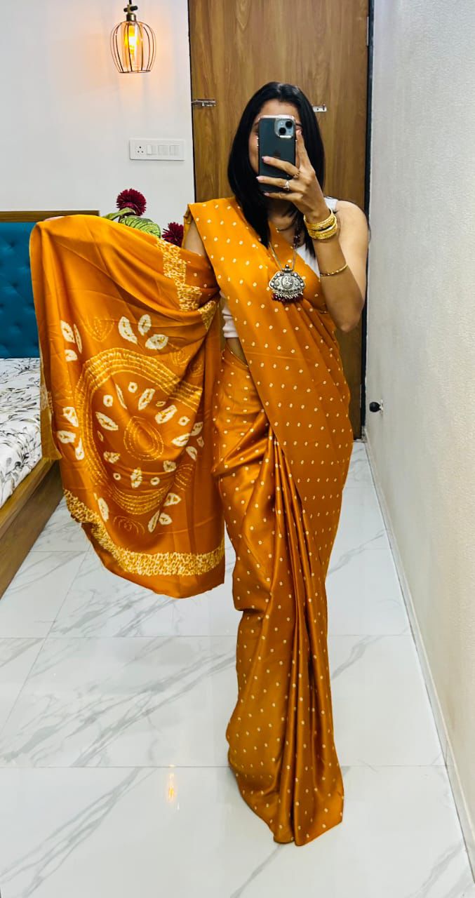 Kayatri New  original copy se savdhan New  semi gaji AJRrakh Gajji bandhej Saree