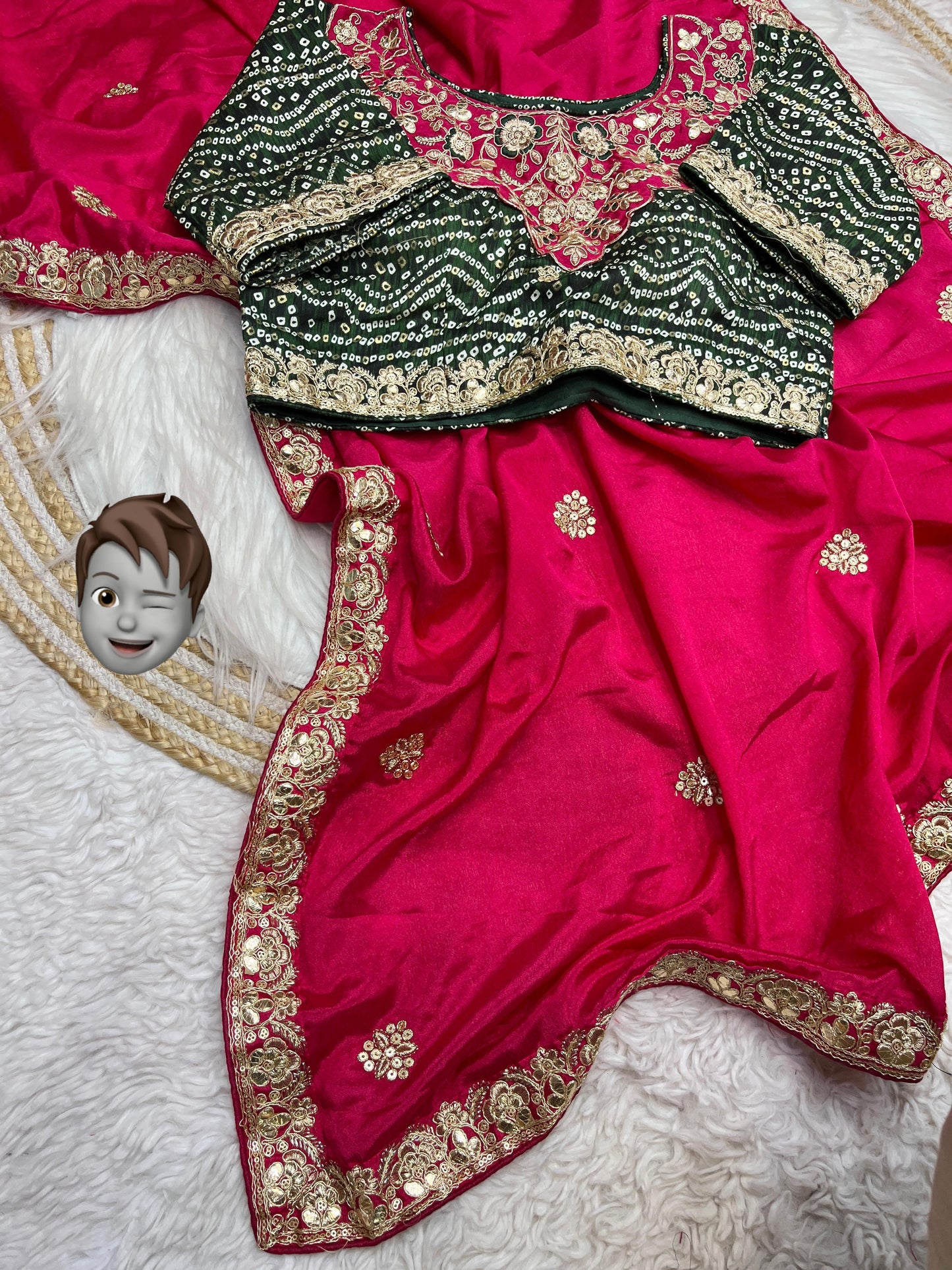 Kayatri New  latest trending arrivalsheavy c-pallu chainstiched multi work butta in whole saree