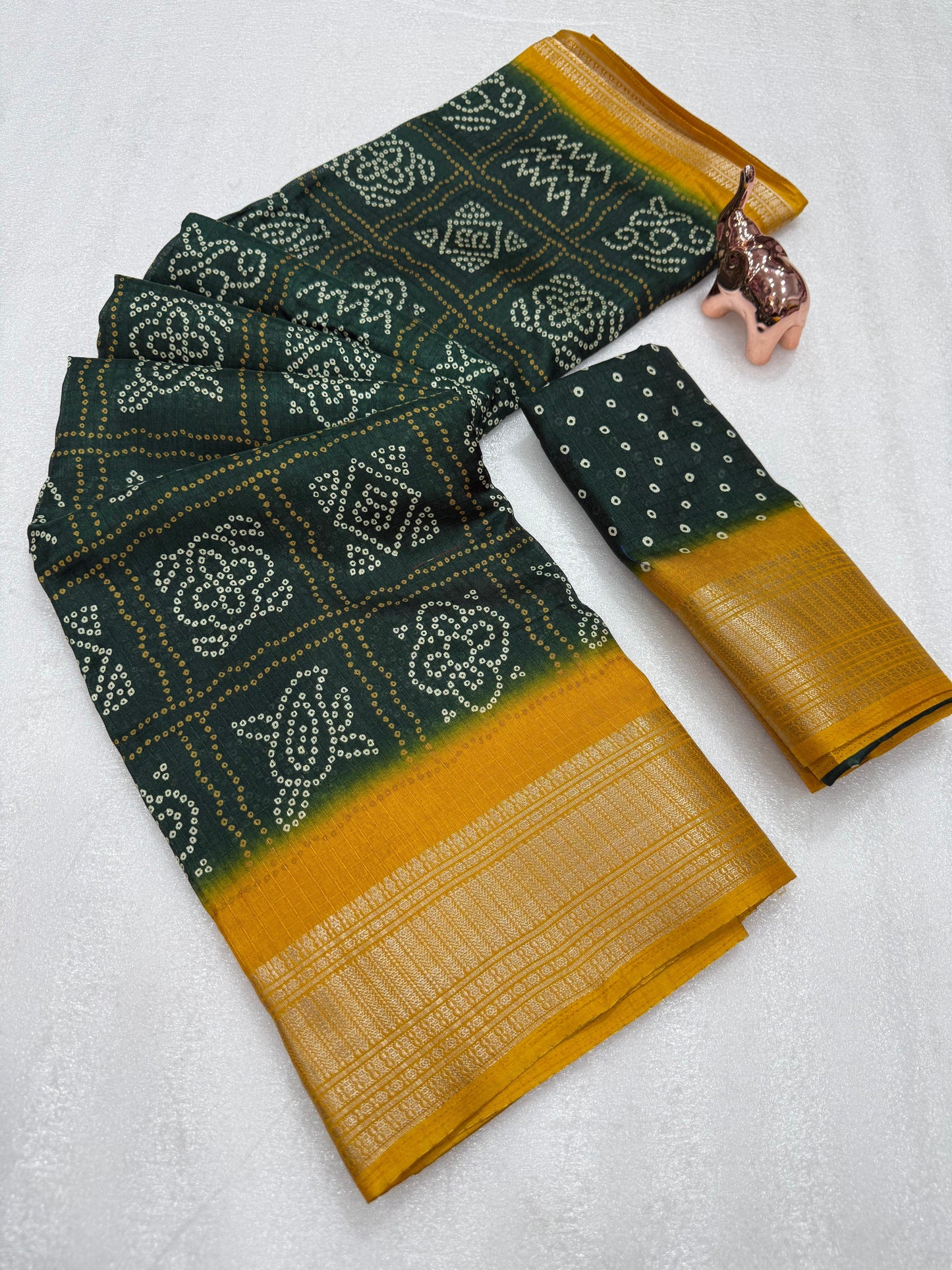 Kayatri New Light weight Dola CHEX  sarees with all-over BANDHANI PRINTS  JACQUARD WEAVING BORDER SAREE