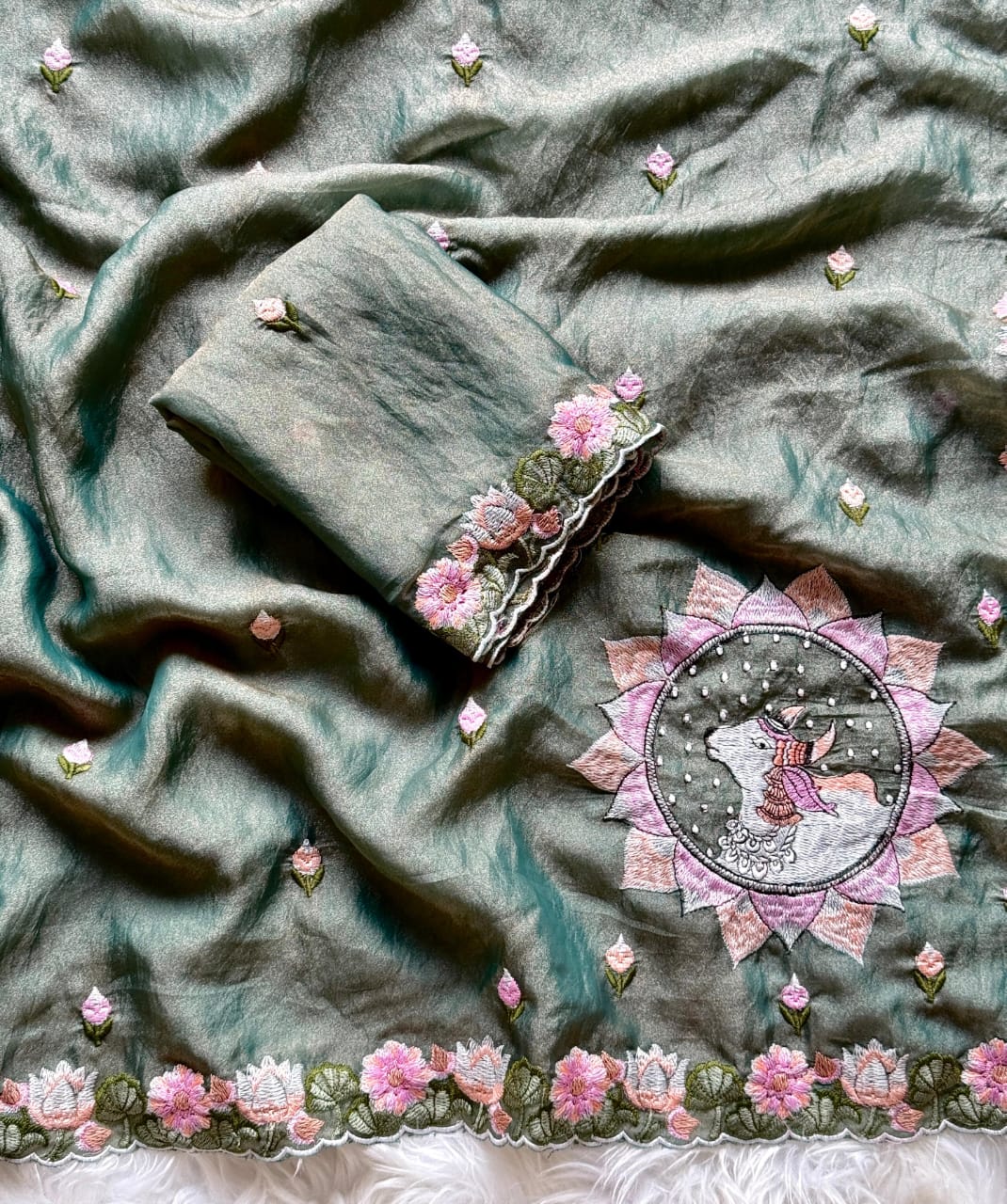 Kayatri New Pure  Moss  fabric Saree with premium floral embroidery all over the Saree