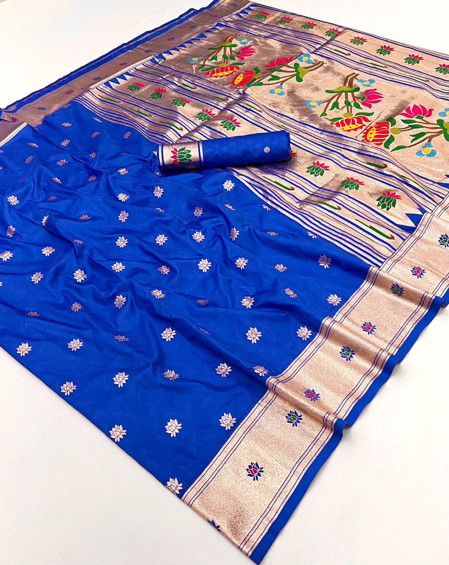 Kayatri New oft Pethani silk saree with zari weawing lotus design and Meenakari weawing Rich lotus flower  pallu