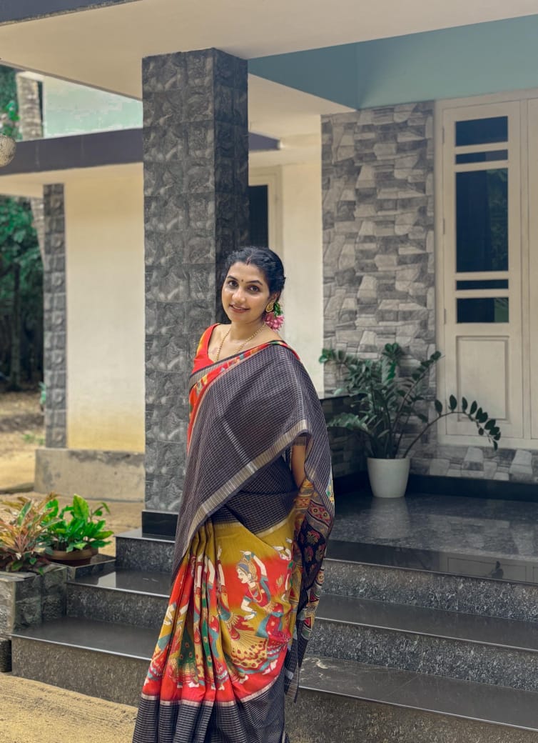 Kawyatri New Beautiful soft Benny chex silk  sarees with all Kalmkari design along with zari border saree