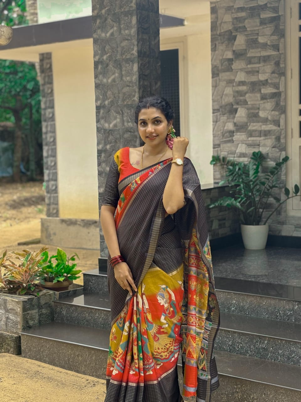 Kawyatri New Beautiful soft Benny chex silk  sarees with all Kalmkari design along with zari border saree