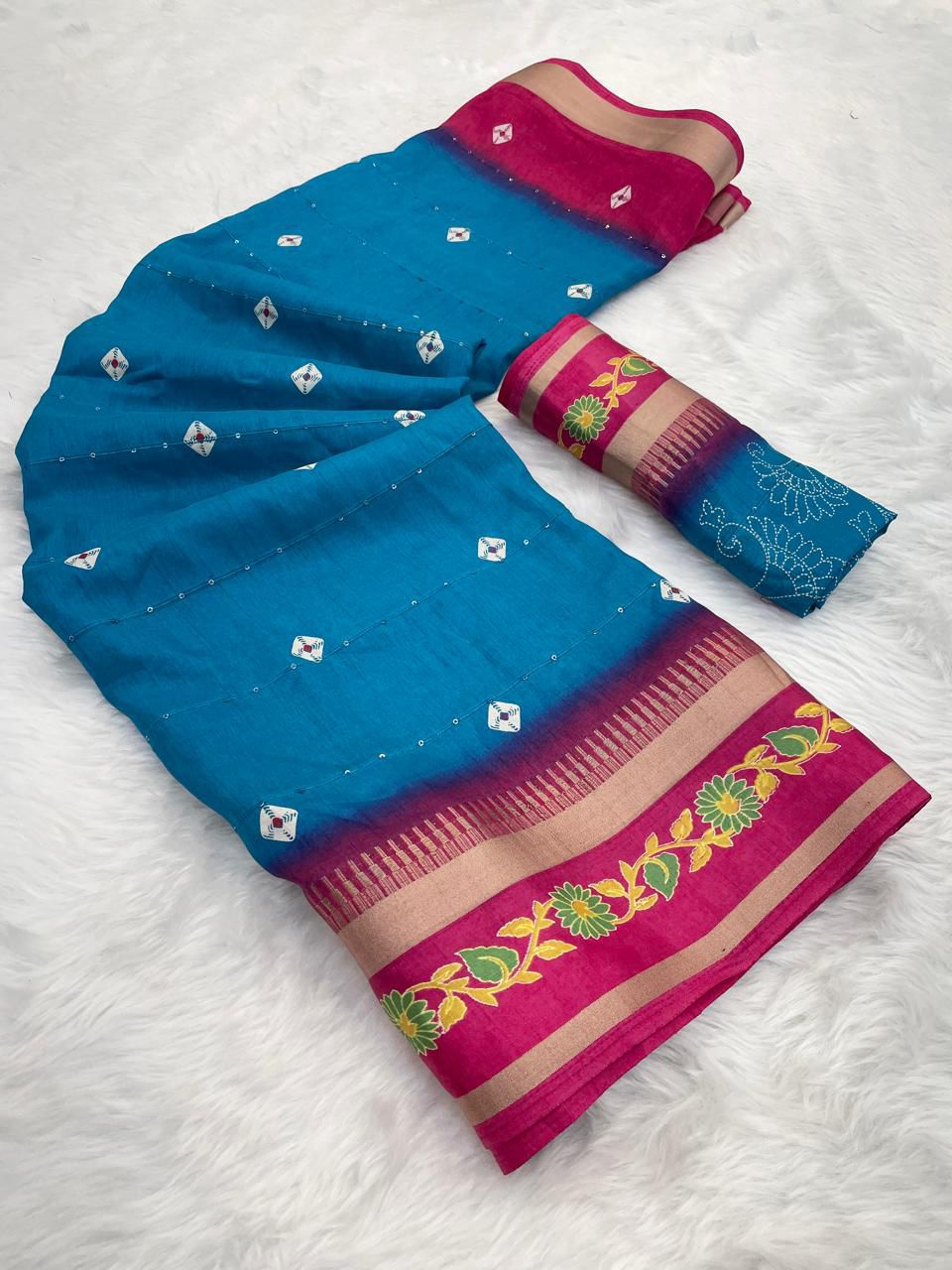Kayatri New trending bentex zari woven and satin feel border and all over crochet work and zari weaving stripes and HD bandhe