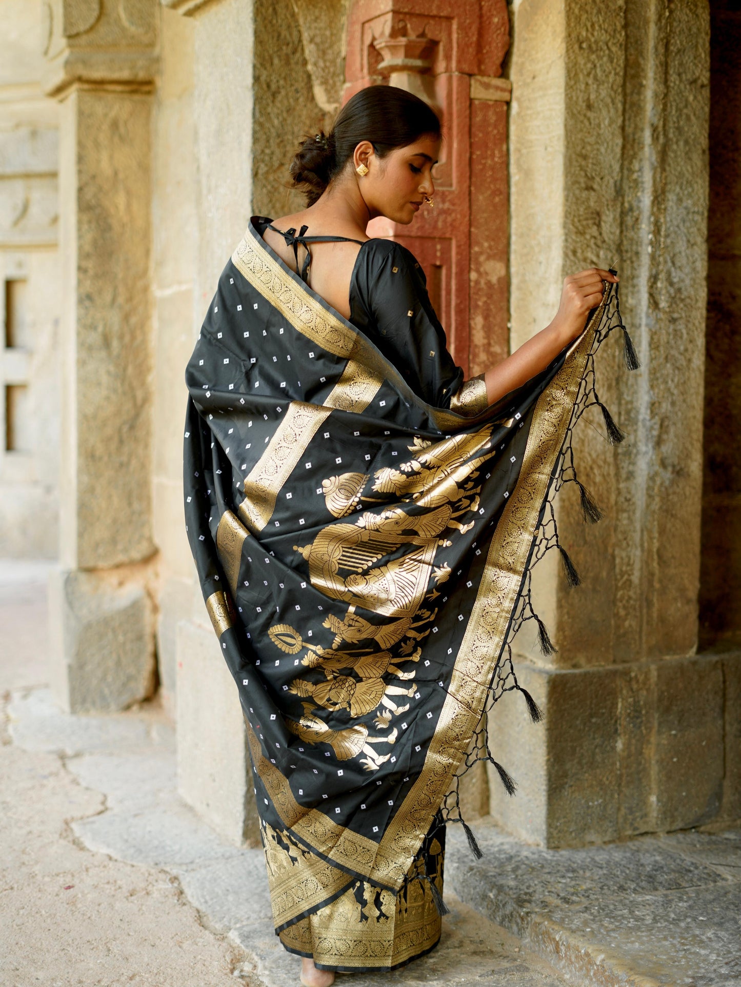 Kayatri New Awesome Heavy Saree With Hand Bandhej Saree