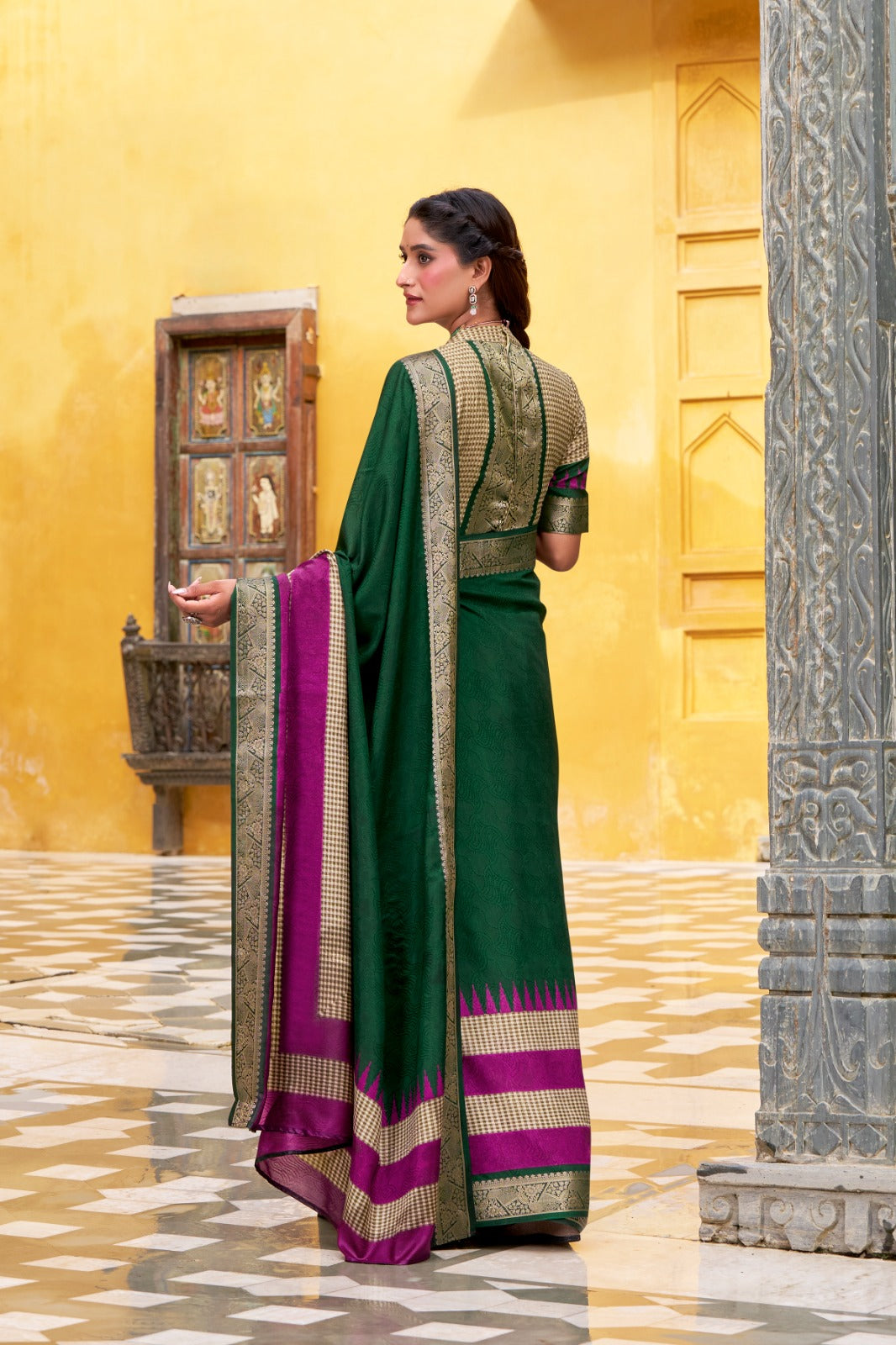 Kayatri New Soft cotton feel royal zari border pure Indian aesthetic wrapped in simplicity.