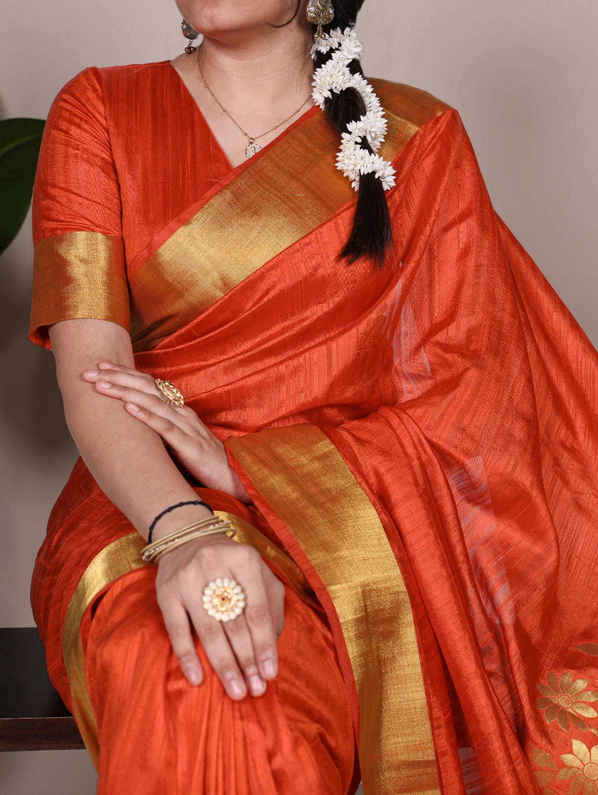Kayatri New Dressing up for Onam in a raw silk saree that reflects the beauty of Kerala traditions and celebrations Saree