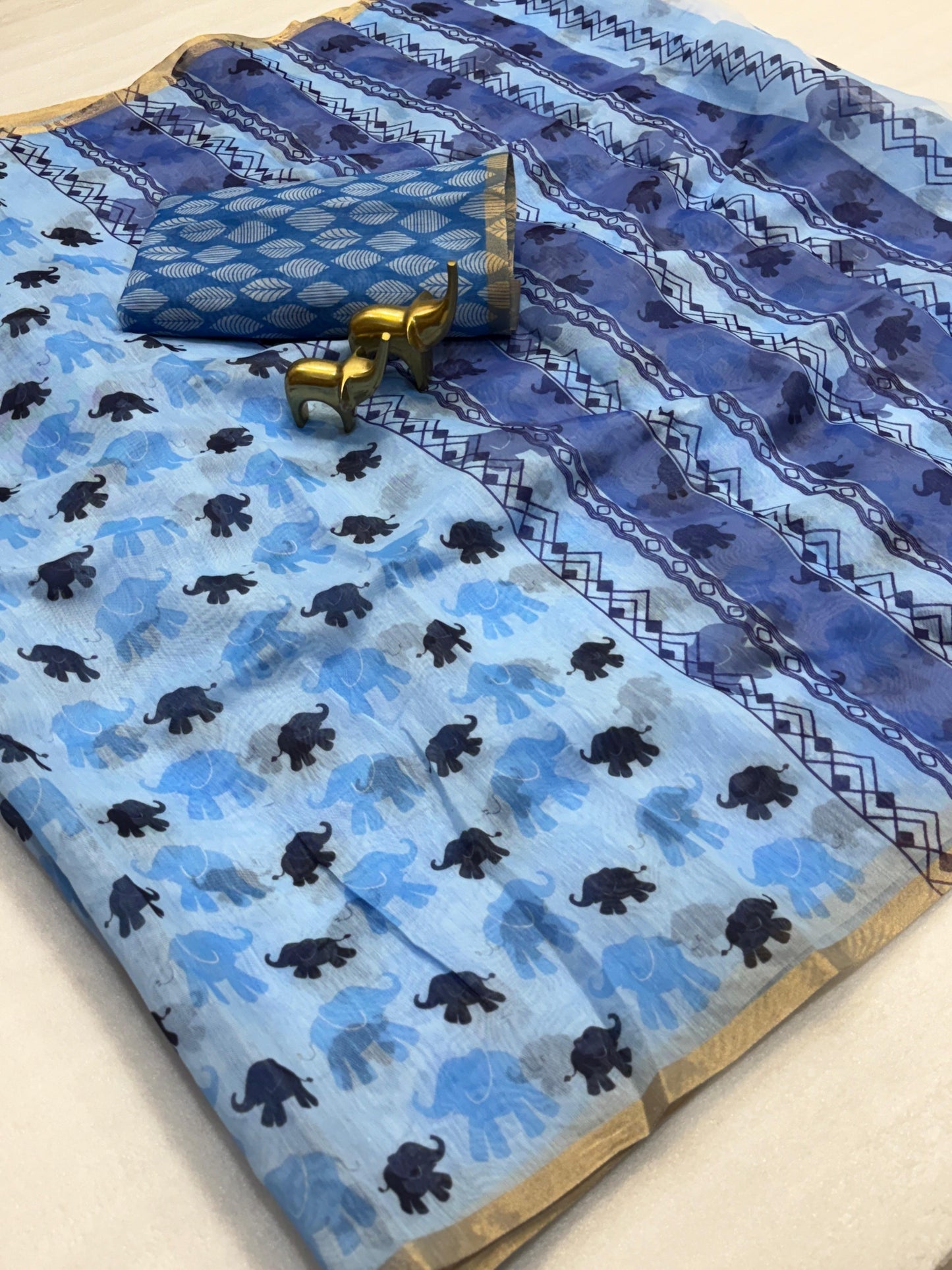 Kayatri New Pure malai cotton saree with zari border and beautiful printed Blouse.