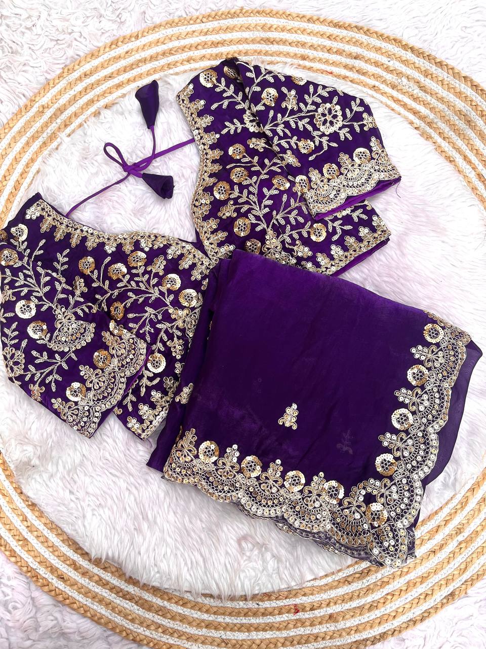 Kayatri New Fendy Satin Silk  Sequins with Jari Dori Embroidery work with Cutwork Border Sequins Butti in Pallu with Body Parts.