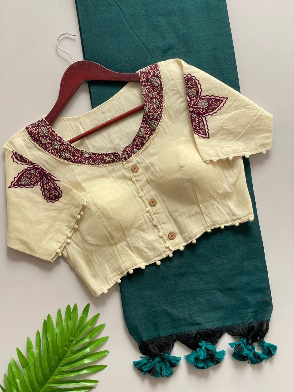 Kayatri New Presenting a Khadi Cotton Saree And Beautiful Heavy Khadi Cotton Apllic Blouse