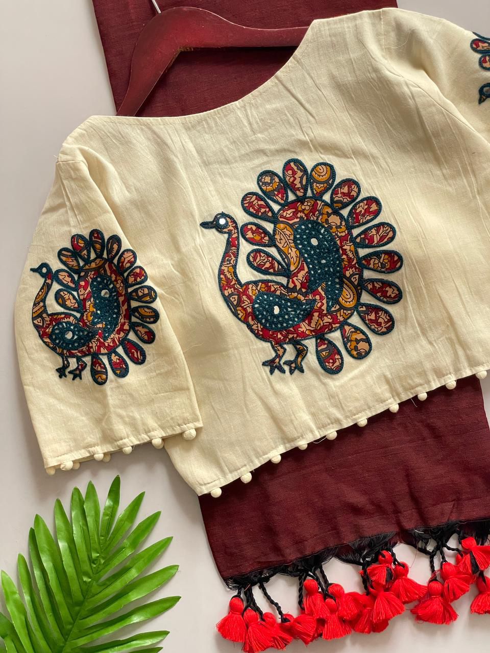 Kayatri New Presenting a Khadi Cotton Saree And Beautiful Heavy Khadi Cotton Apllic Blouse