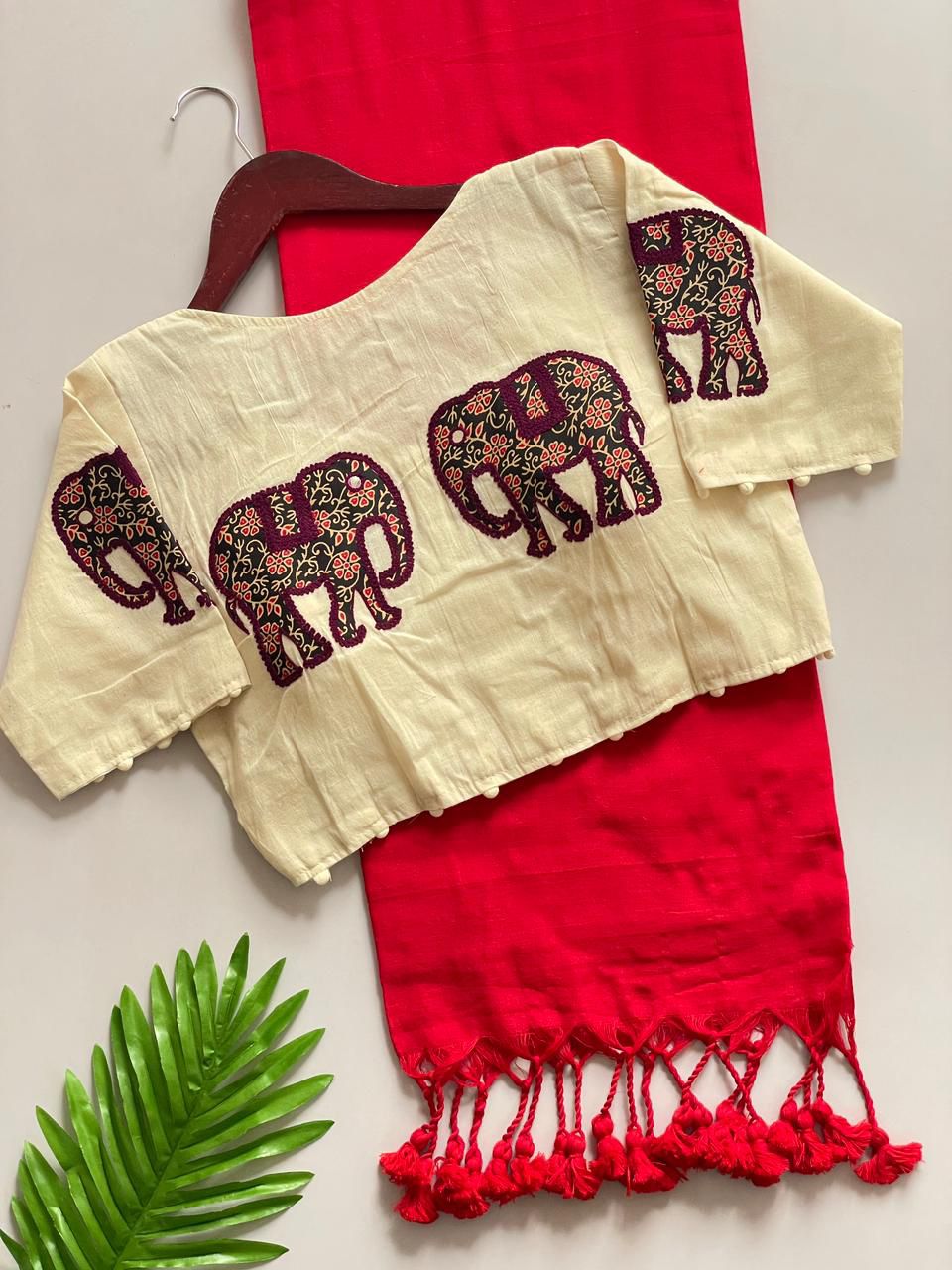 Kayatri New Presenting a Khadi Cotton Saree And Beautiful Heavy Khadi Cotton Apllic Blouse