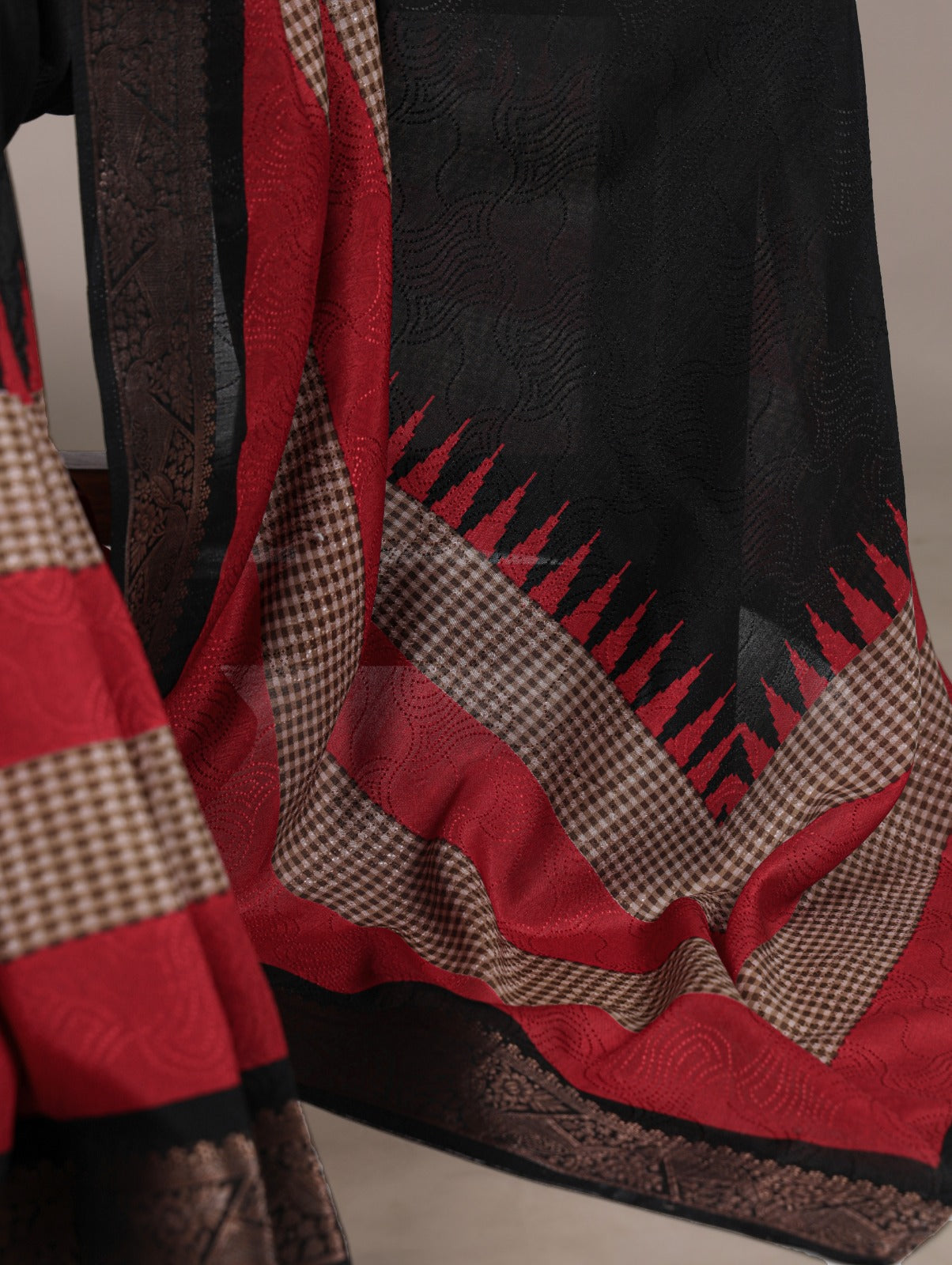 Kayatri New Soft cotton feel royal zari border pure Indian aesthetic wrapped in simplicity.