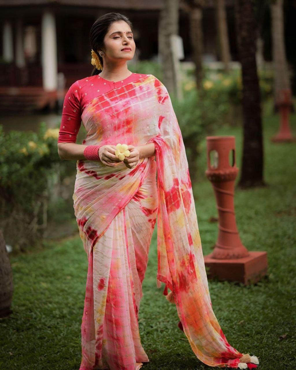 Kayatri New GEORGETTE ZARI CHEX COLORFULL SAREE.