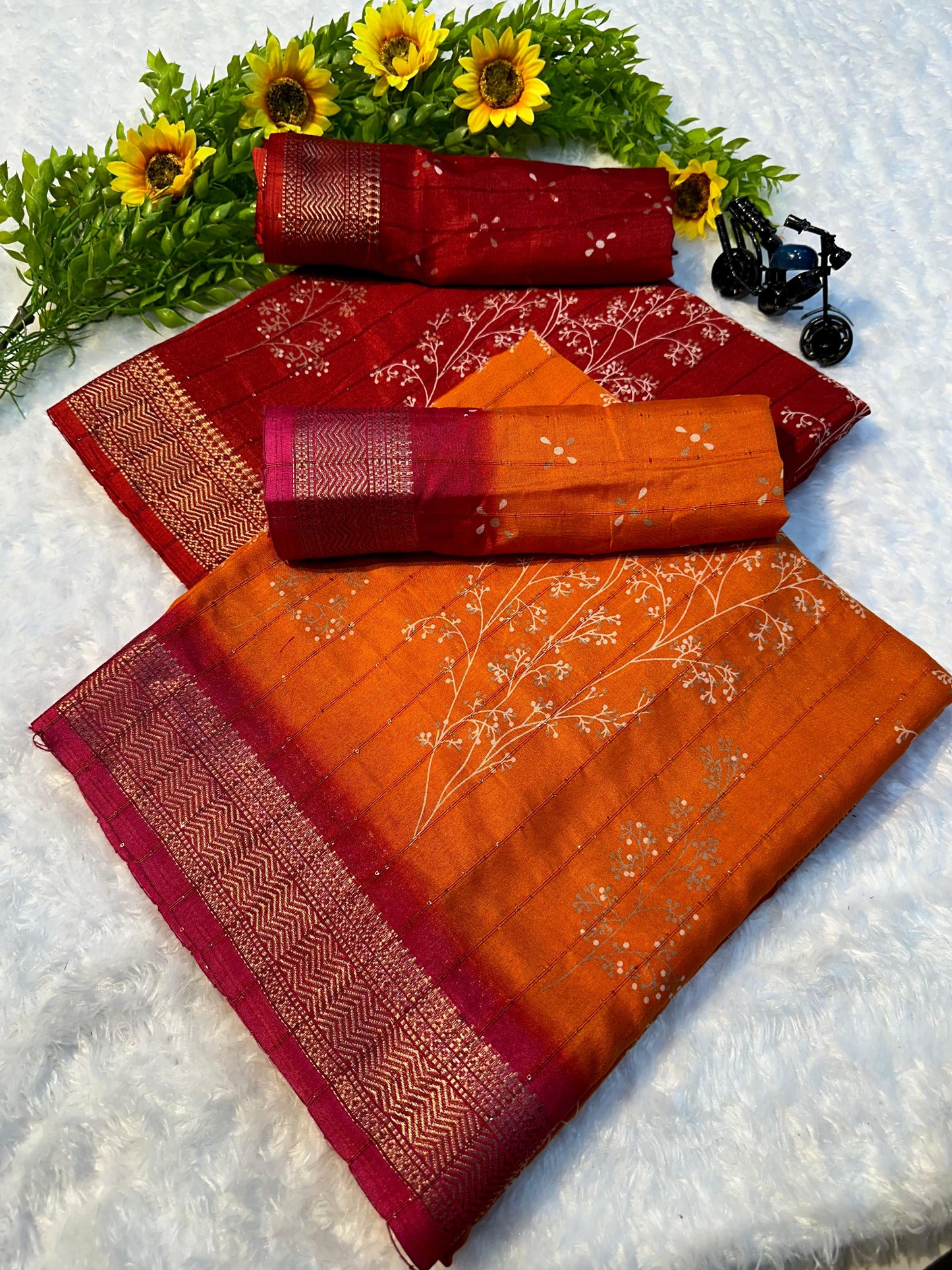 Kayatri New Beautiful DOLA SILK  sikvach saree with all over FLOWERS  design