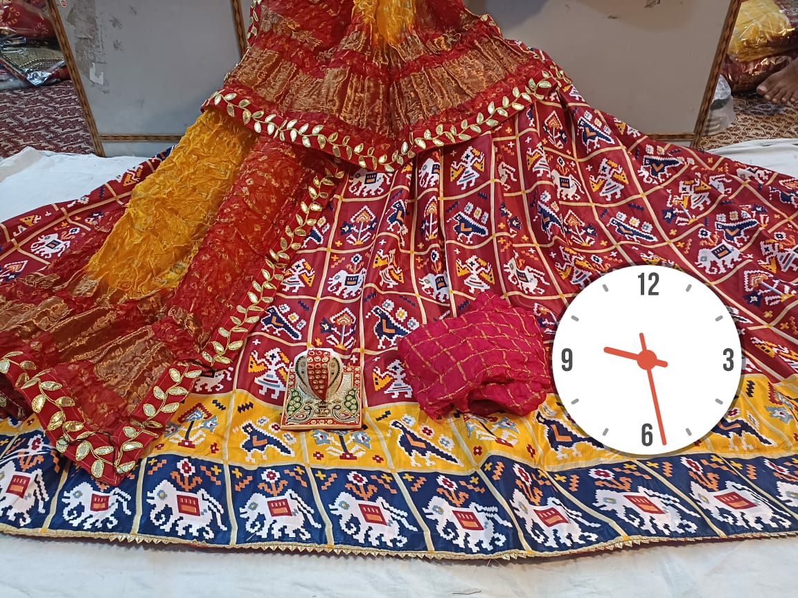 Kayatri New Classic era- this dola silk lehenga