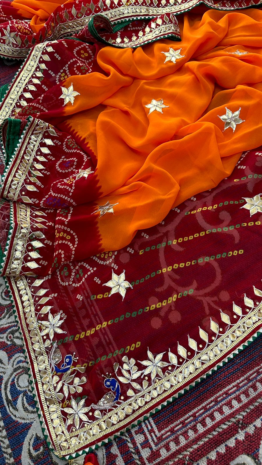 Kayatri New  60 grm jorjet peela & chunari red bhandhaj saree with beautiful hand gotta patti peacock work Saree