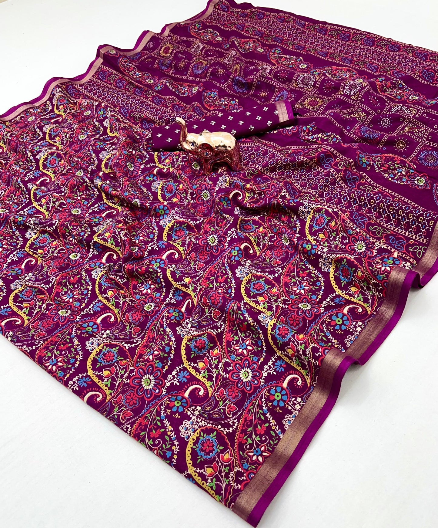 Kayatri New Heavy mul base cotton silk saree with beautiful bandhani printed and golden zari patti border Saree