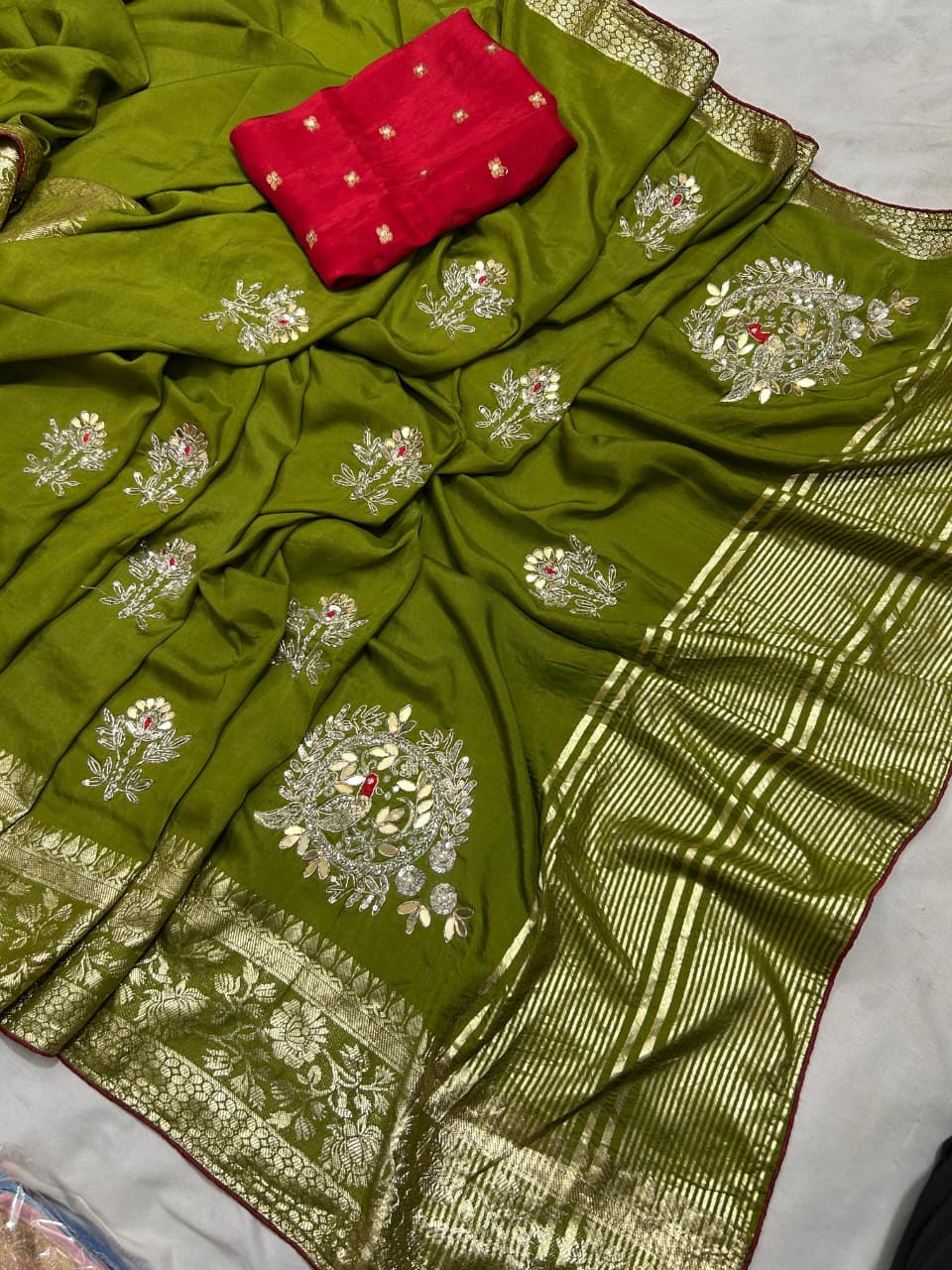Kayatri New Pure moonga silk jari saree with beautiful hand peacock work with contrast blouse Saree