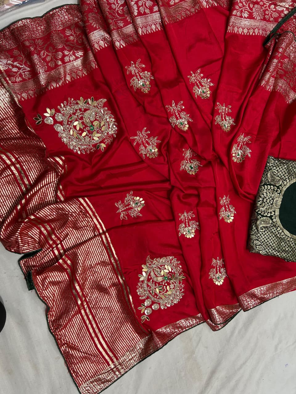 Kayatri New Pure moonga silk jari saree with beautiful hand peacock work with contrast blouse Saree