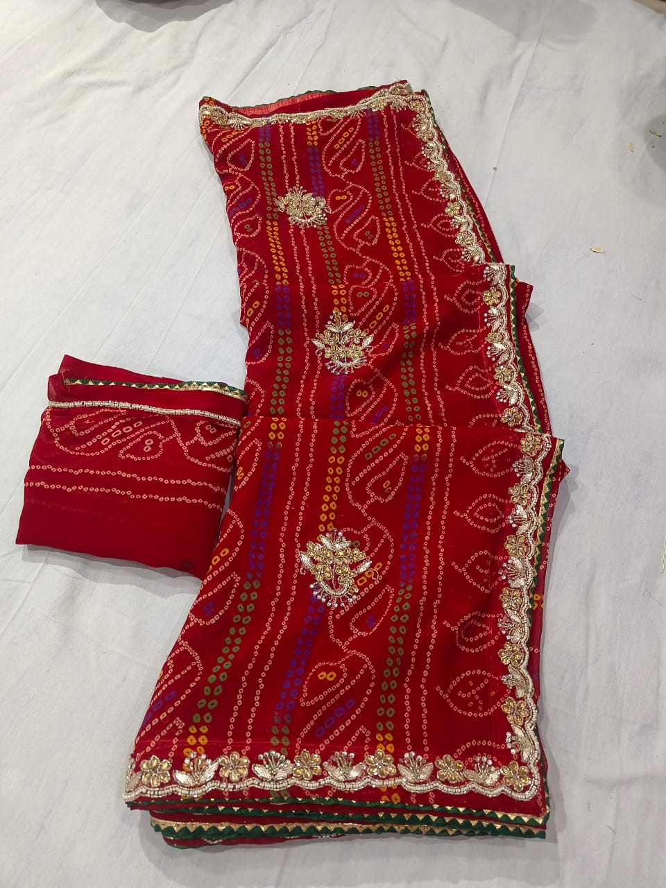 Kayatri New New launched Pyour chundi viscos fabric All Over Same sreers