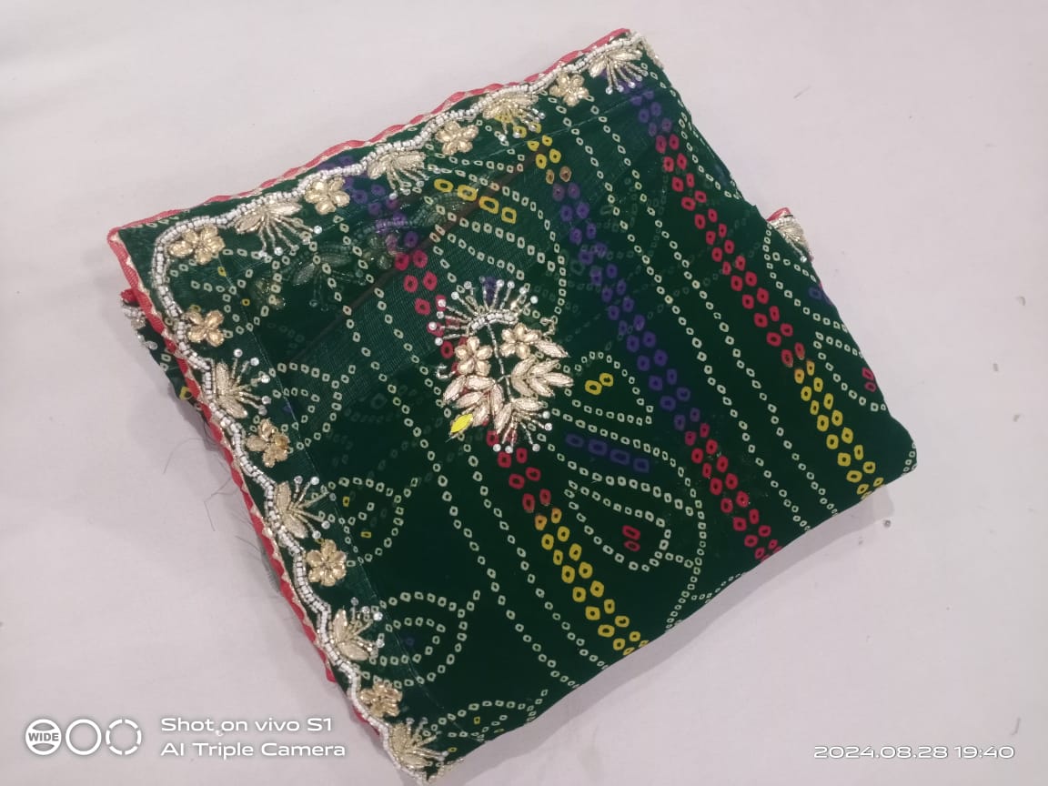 Kayatri New New launched Pyour chundi viscos fabric All Over Same sreers