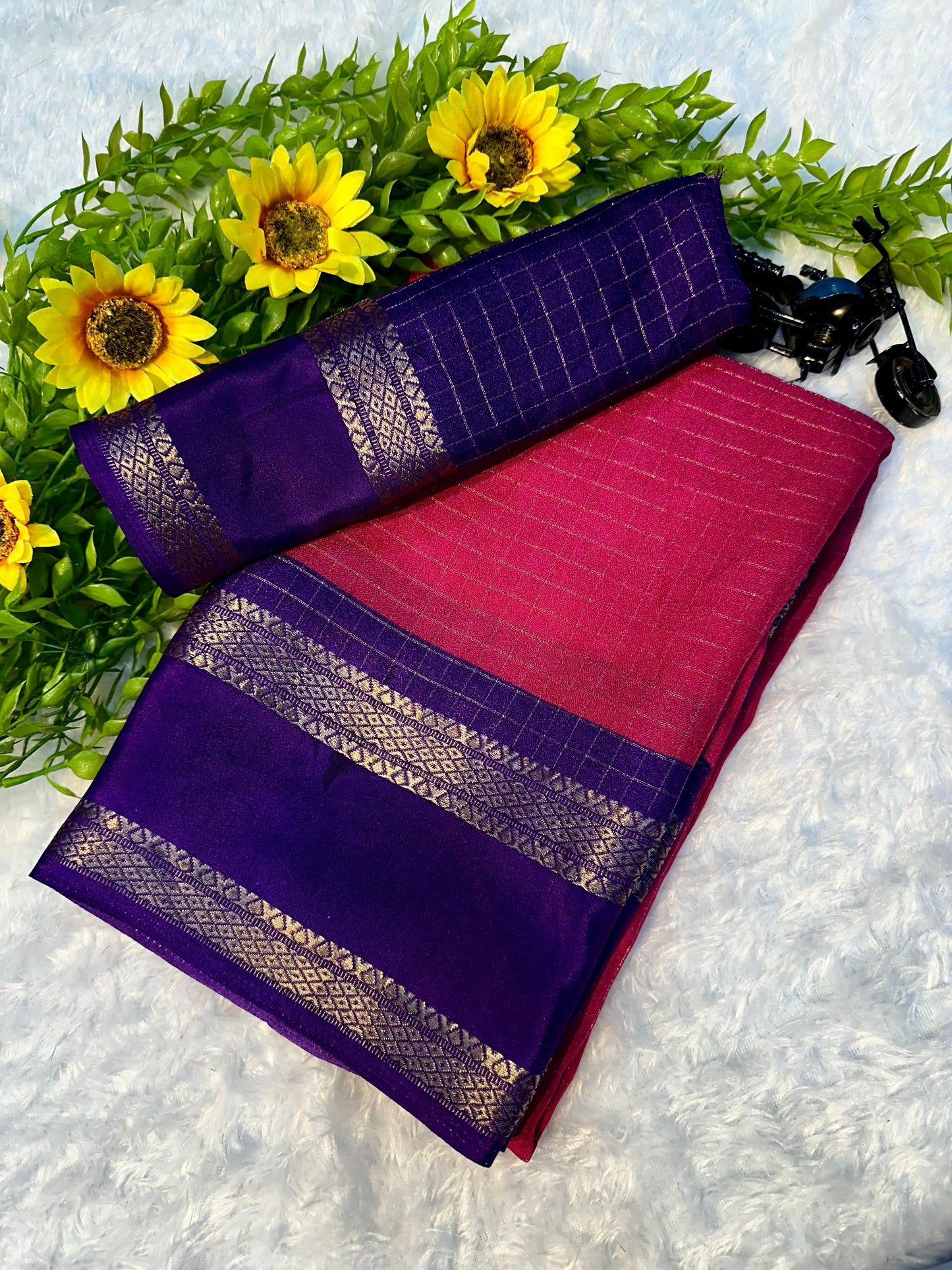 Kayatri New Beautiful heavy mysore silk saree with all over weaving and fantastic Saree