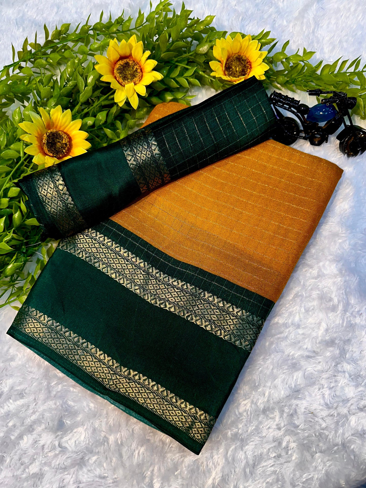 Kayatri New Beautiful heavy mysore silk saree with all over weaving and fantastic Saree