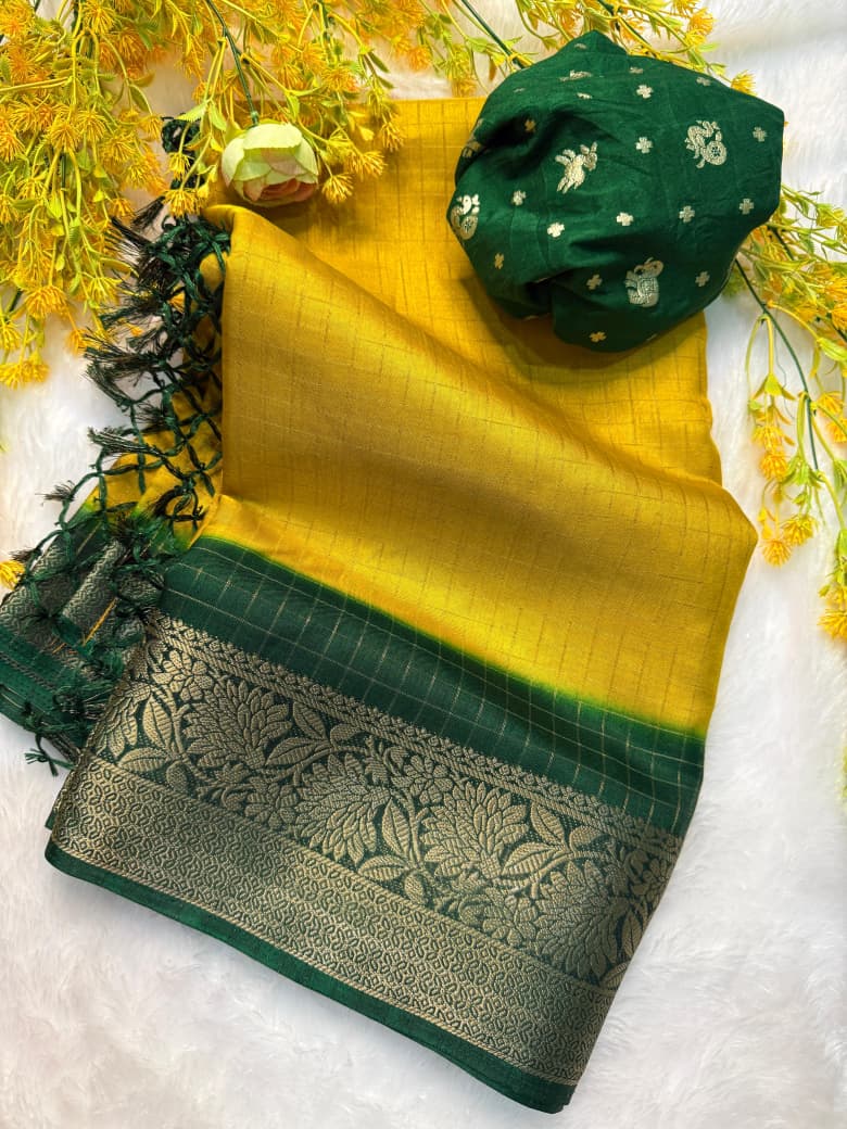 Kayatri New dola chex  and  jari saree with tussle on pallu Saree