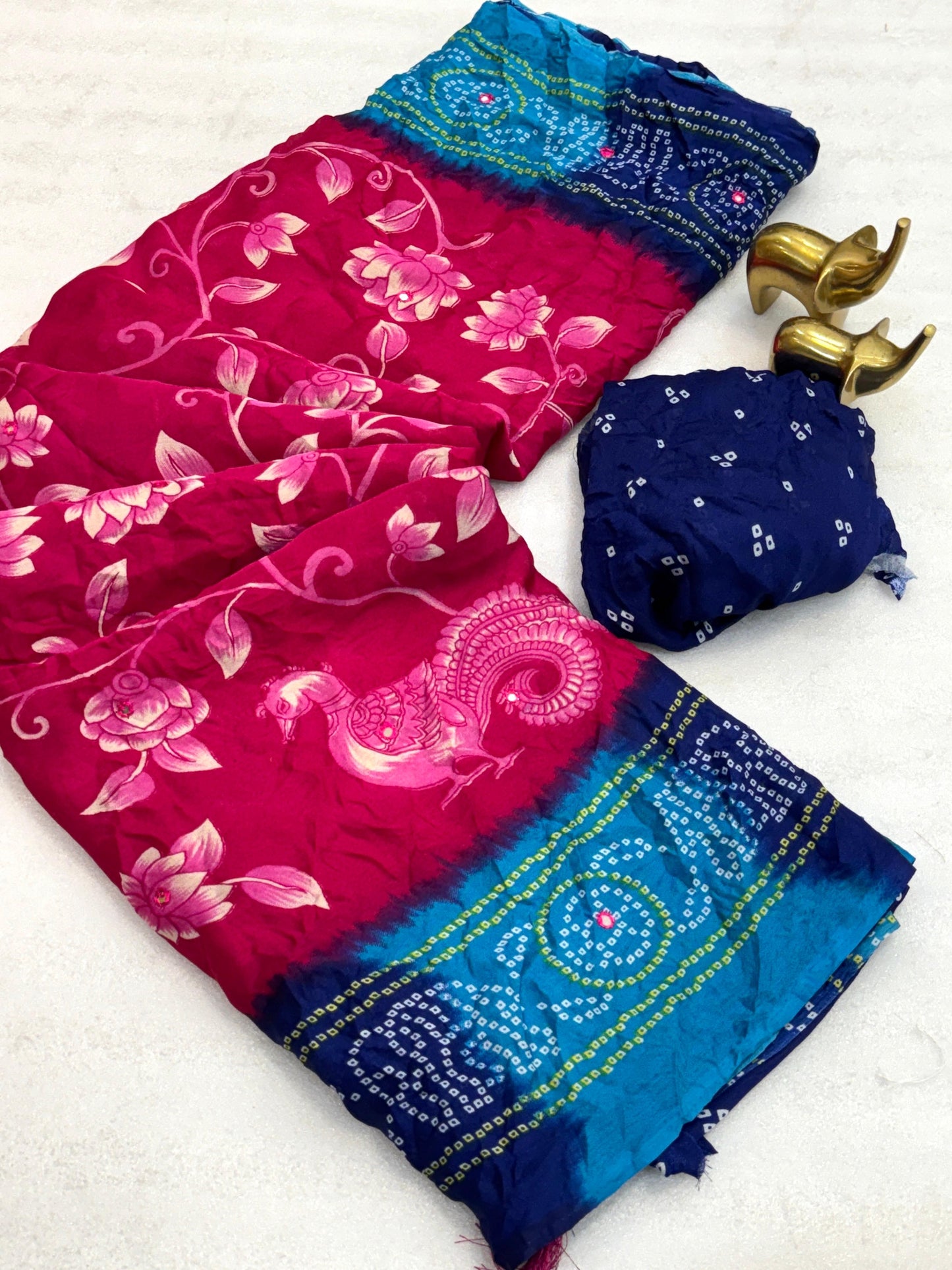 Kayatri New Beauty And Royalness Of This Luxurious saree