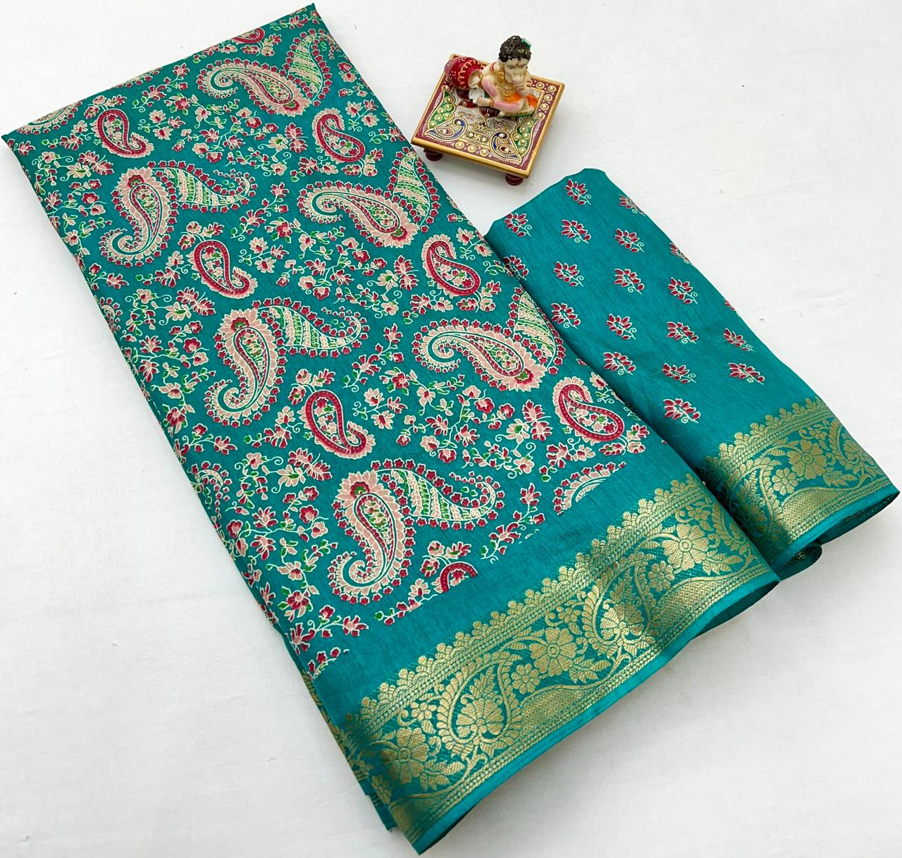 Kayatri New Launching Beautiful Pure Calcutta Dola silk saree  exclusive Print Saree