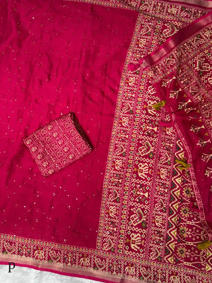 Kayatri New Premium Mul Cotton Saree with Ajrakh Prints & Stylish Border