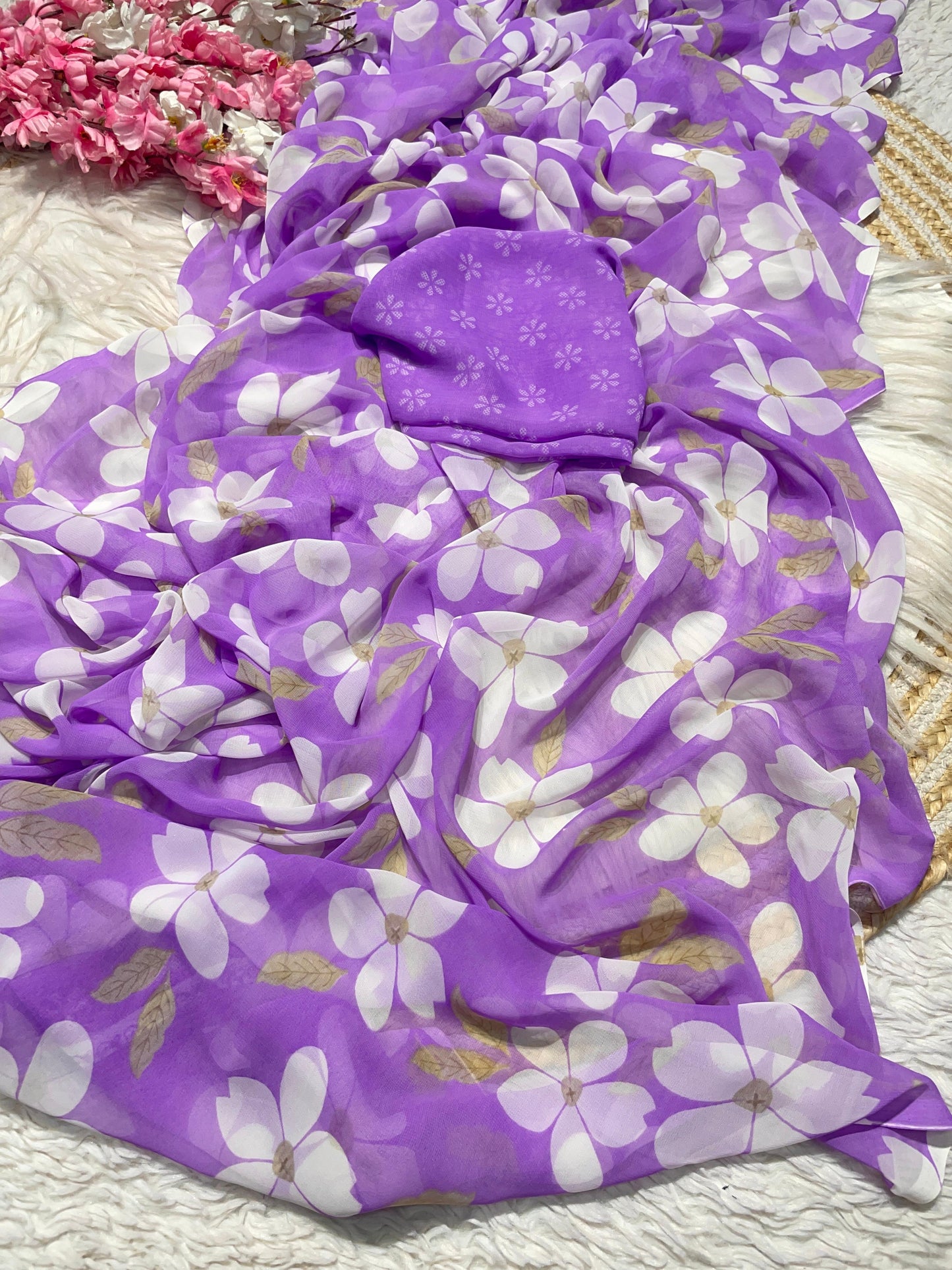 Kayatri New Elegant Floral Print Wetless Georgette Saree for Daily Wear