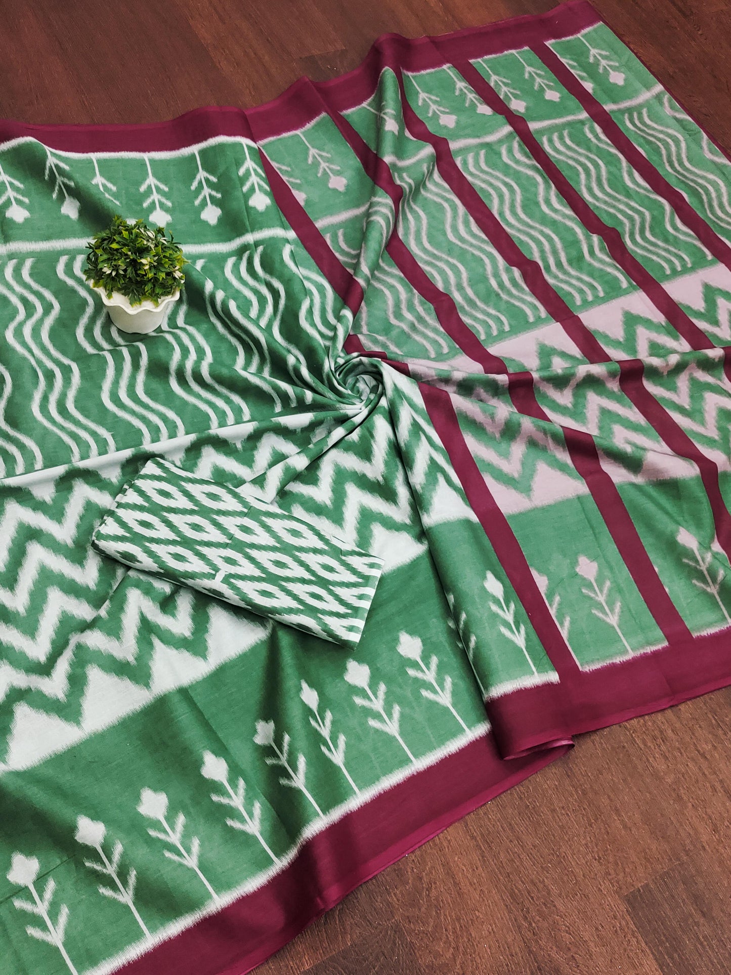 Kayatri New Trending Ikkat Printed Cotton Sarees in Mulmul Fabric Fresh Arrival