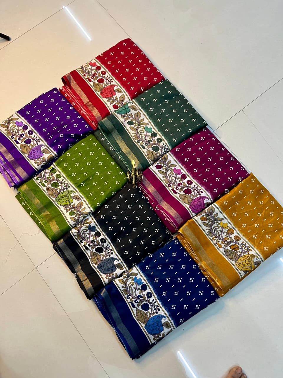 Kayatri New Premium Mangalagiri Heavy Mulmul Cotton Saree with Jacquard Border