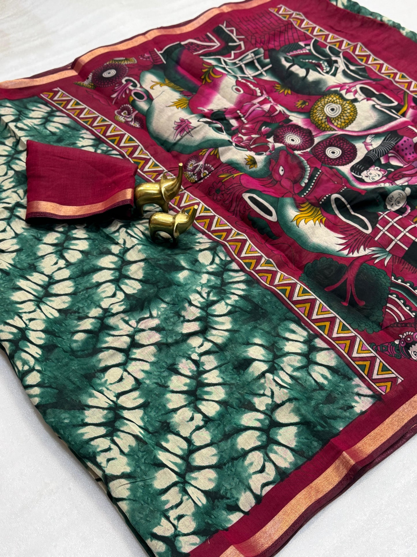 Kayatri New Traditional Mangalagiri Silk Saree with Kalamkari Pallu & Contrast Blouse