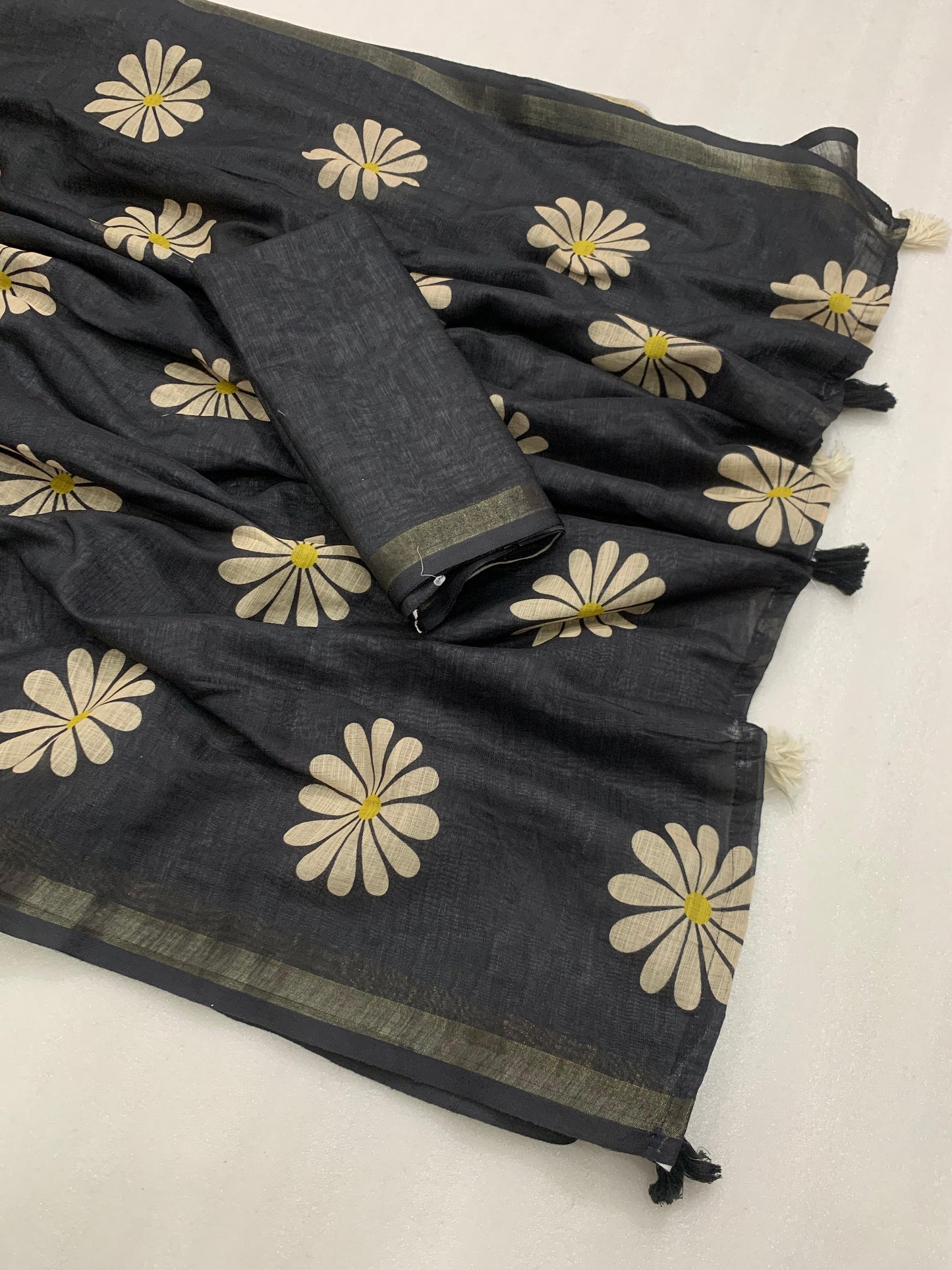 Kayatri New Slub Linen Silk Saree with Elegant Fancy Latkan & Running Blouse