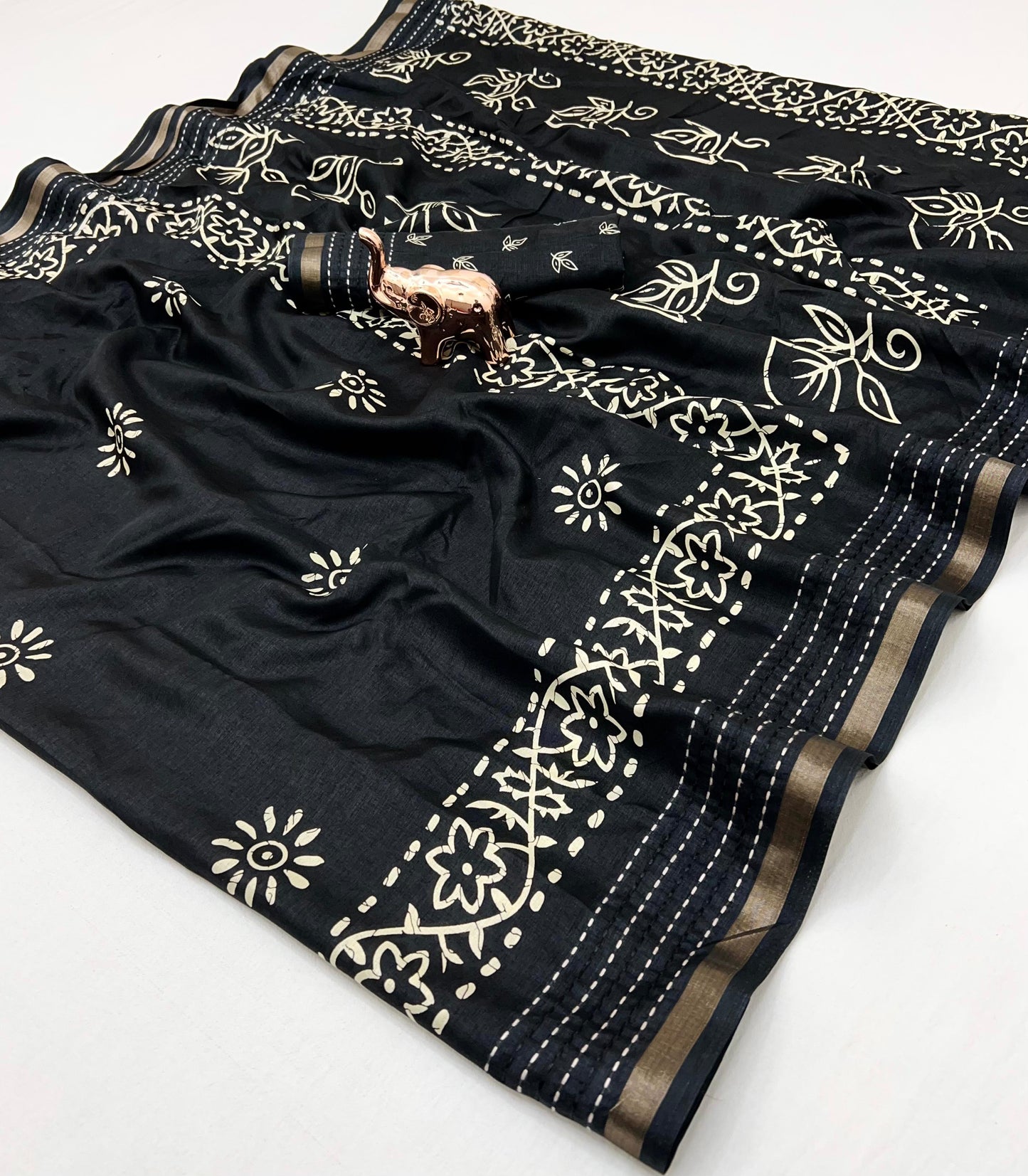 Kayatri New Designer Binny Crape Saree with Classic Print & Katha Thread Detailing