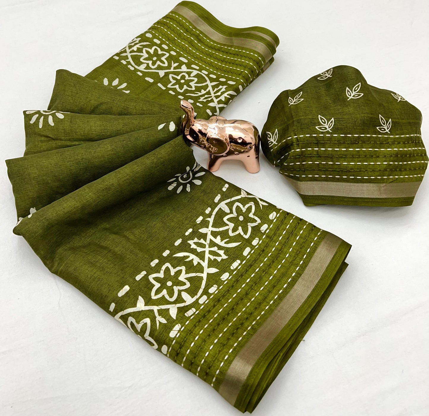 Kayatri New Designer Binny Crape Saree with Classic Print & Katha Thread Detailing